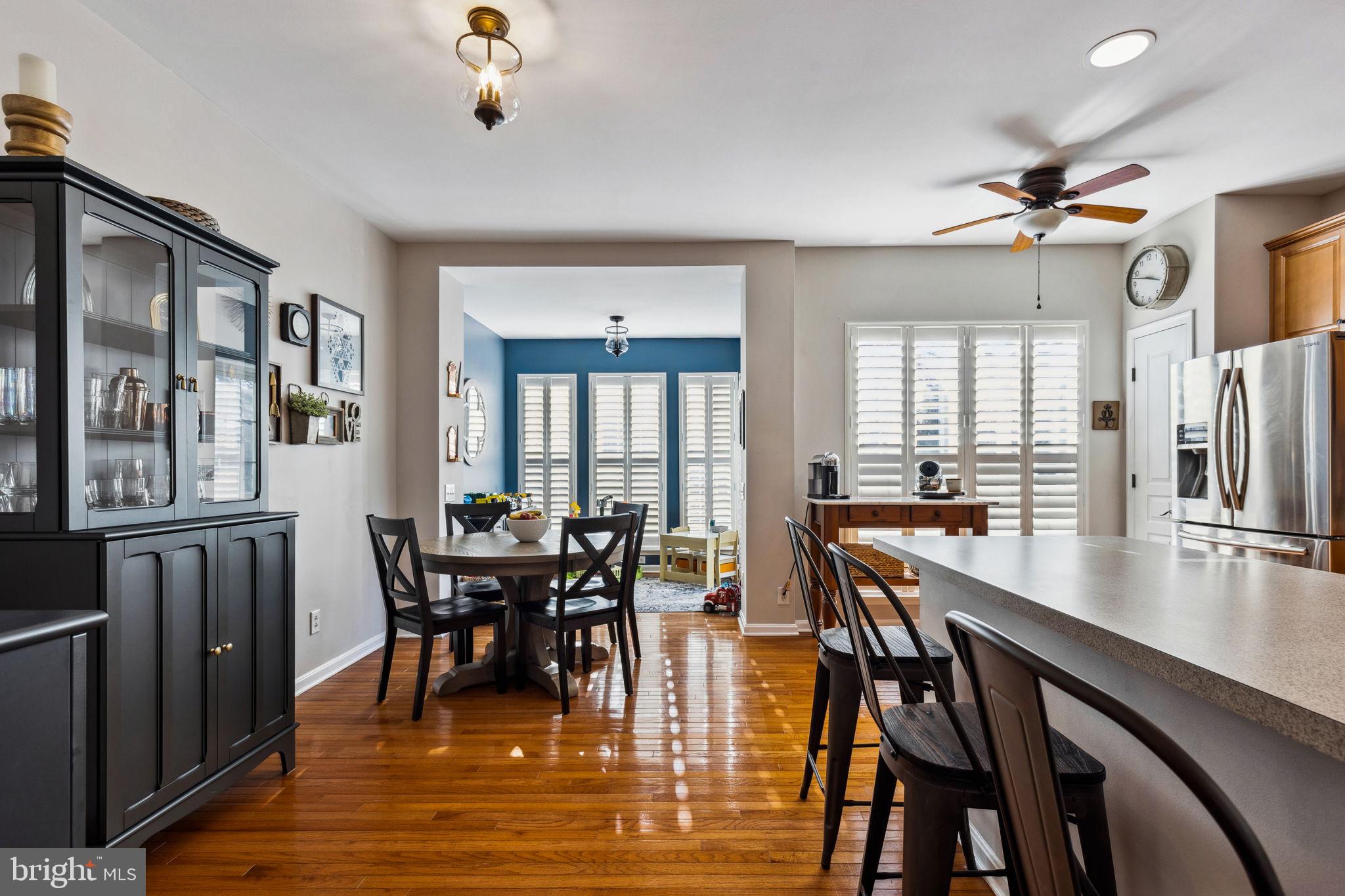 LONGFORD CROSSING - Residential