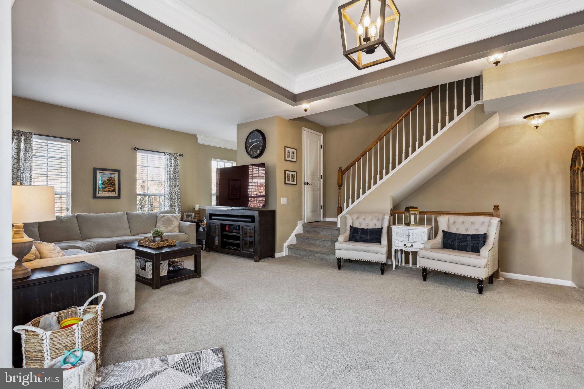 LONGFORD CROSSING - Residential