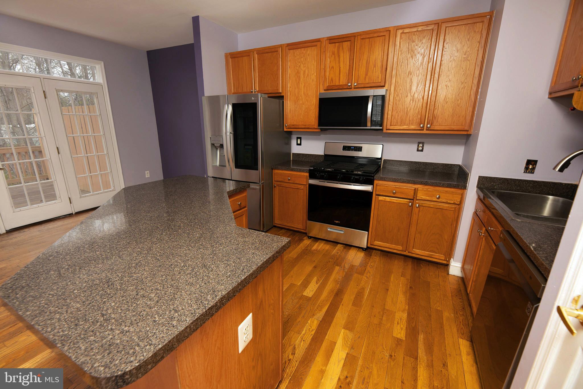 APPLEGATE NORTH - Residential