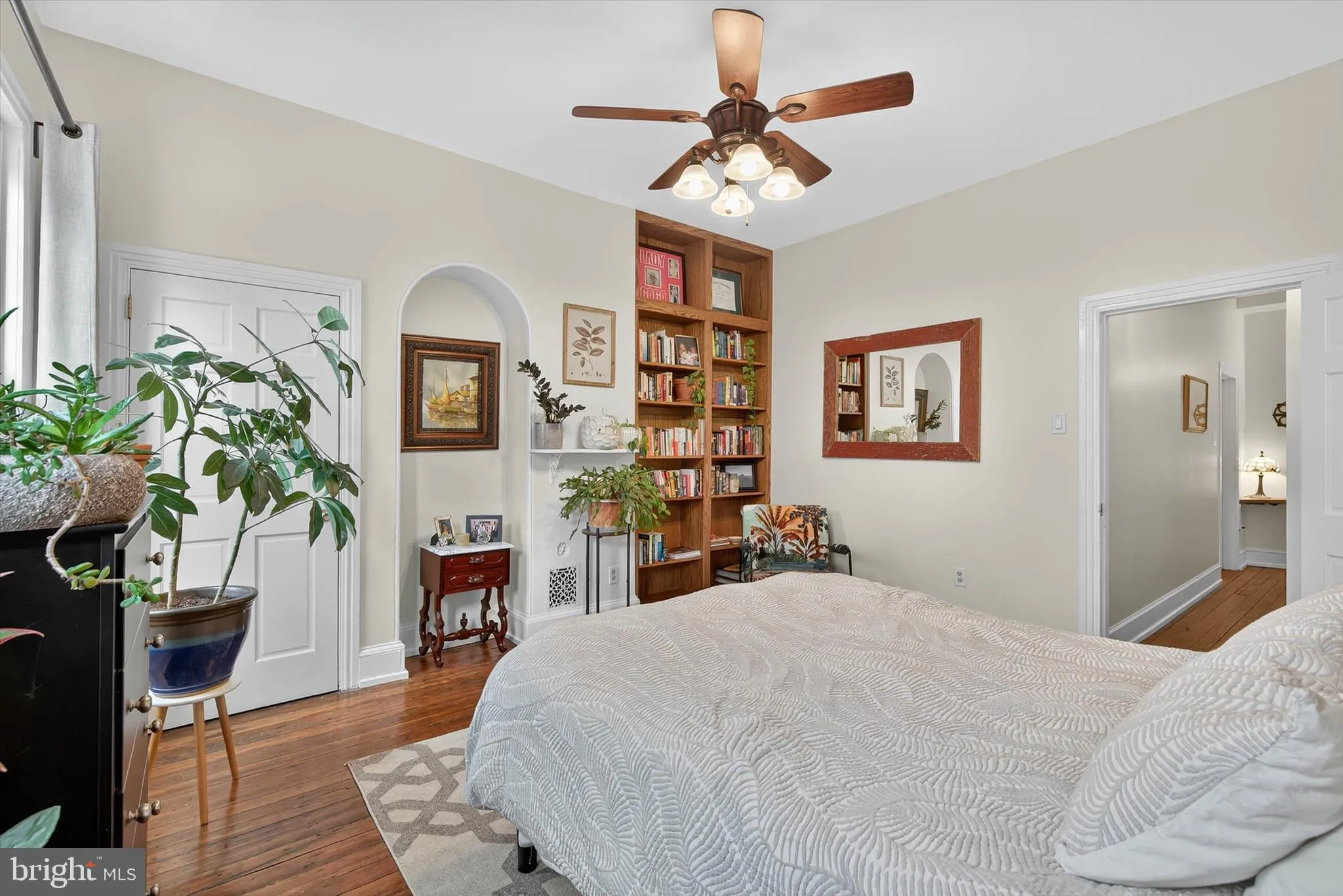 Philadelphia, Pennsylvania 19104, United States, 4 Bedrooms Bedrooms, ,2 BathroomsBathrooms,Residential,Active,244180