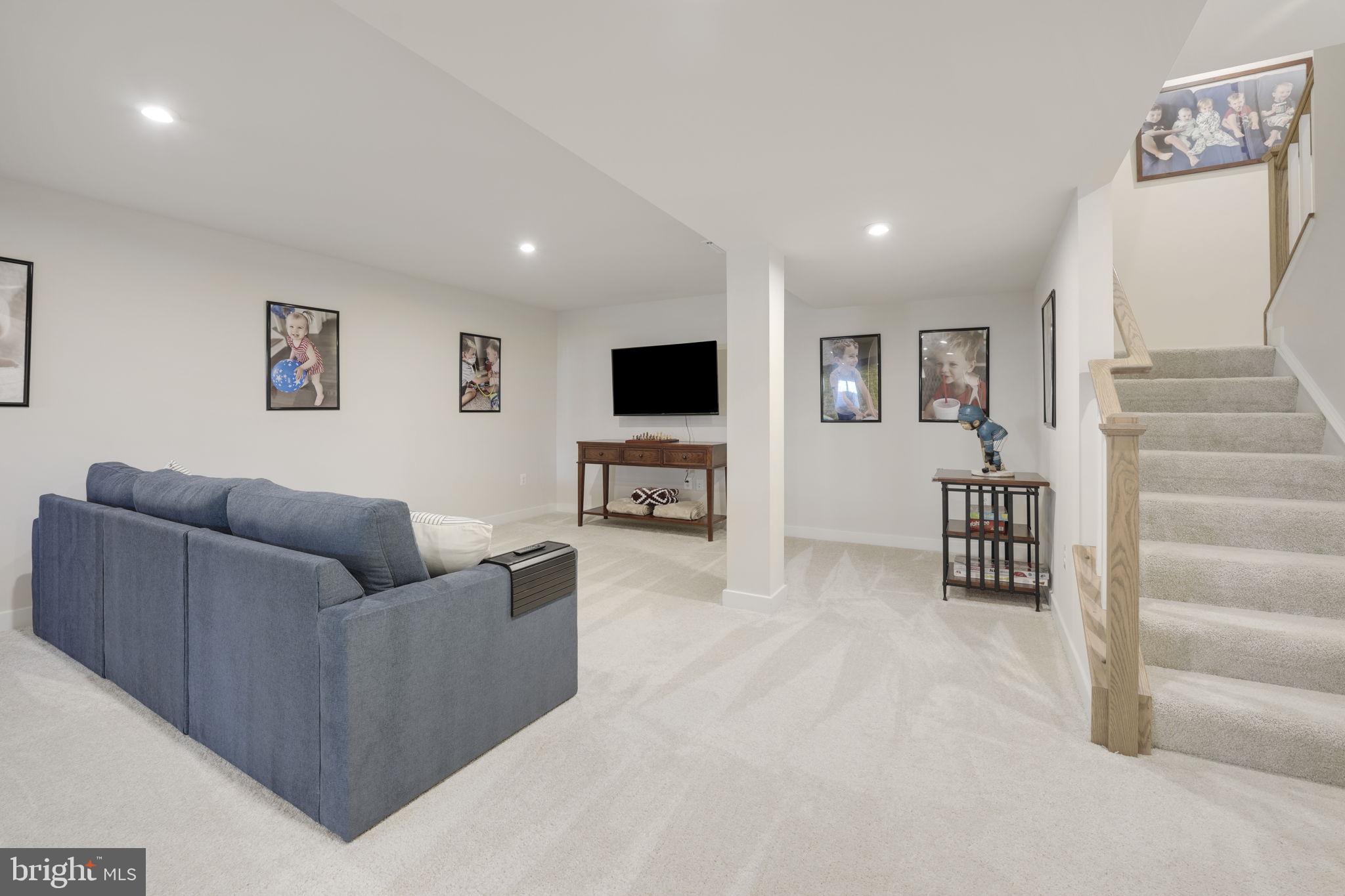 FAWN LAKE - Residential