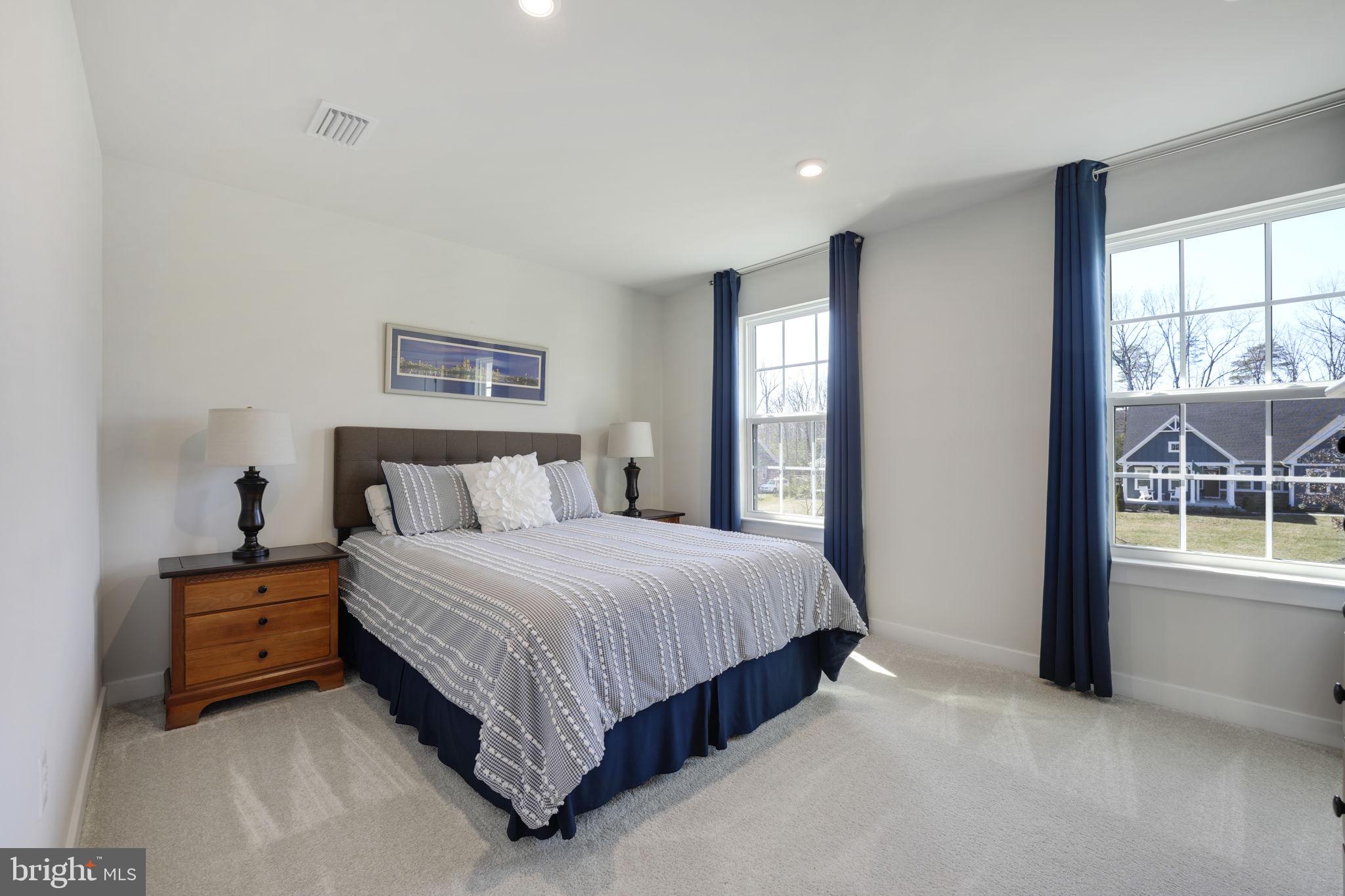 FAWN LAKE - Residential