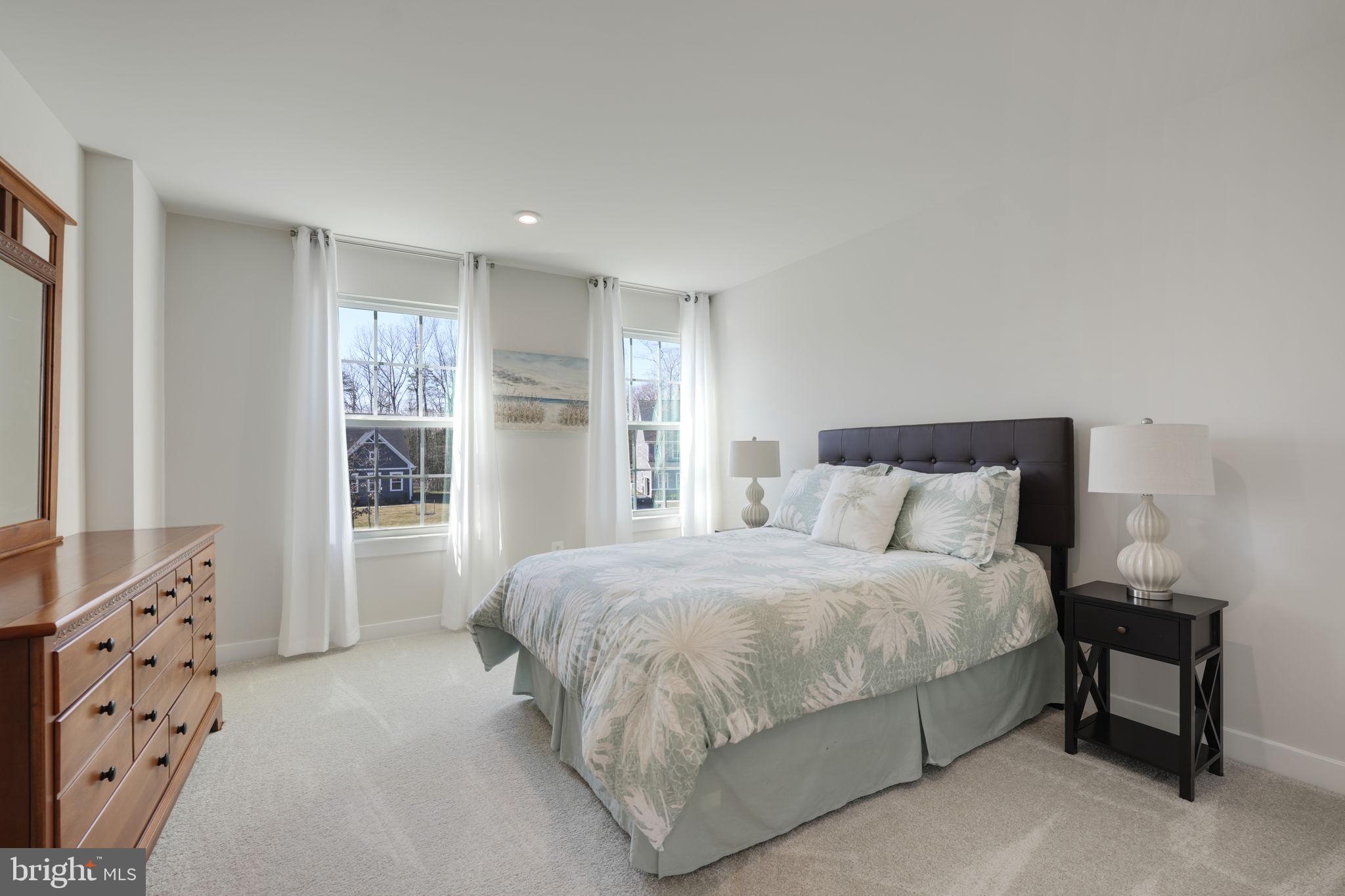 FAWN LAKE - Residential