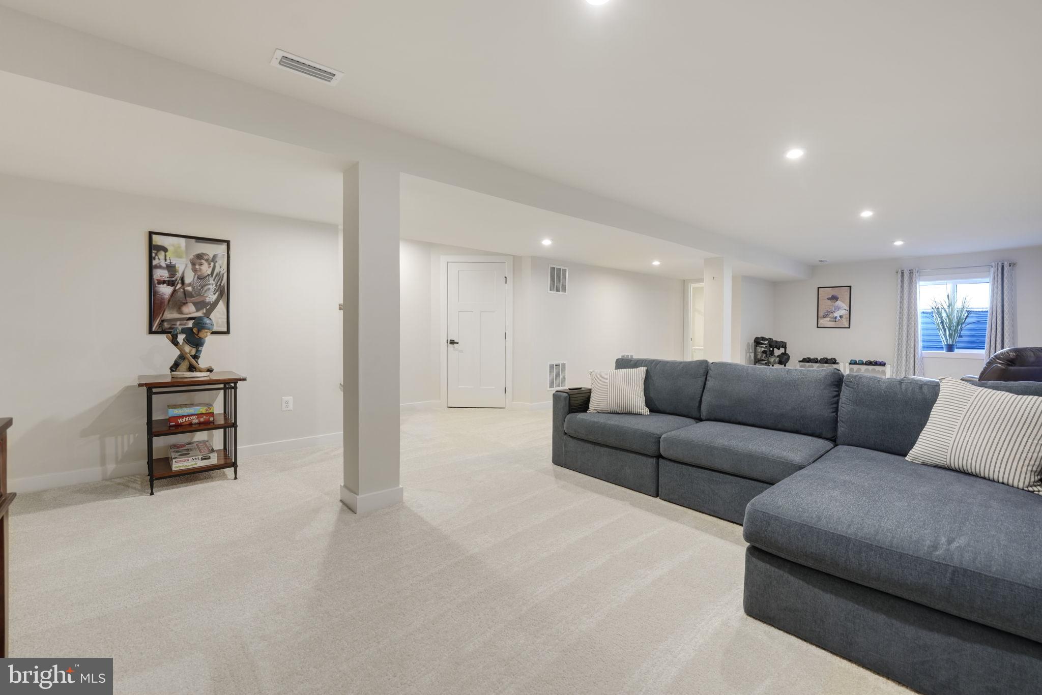 FAWN LAKE - Residential