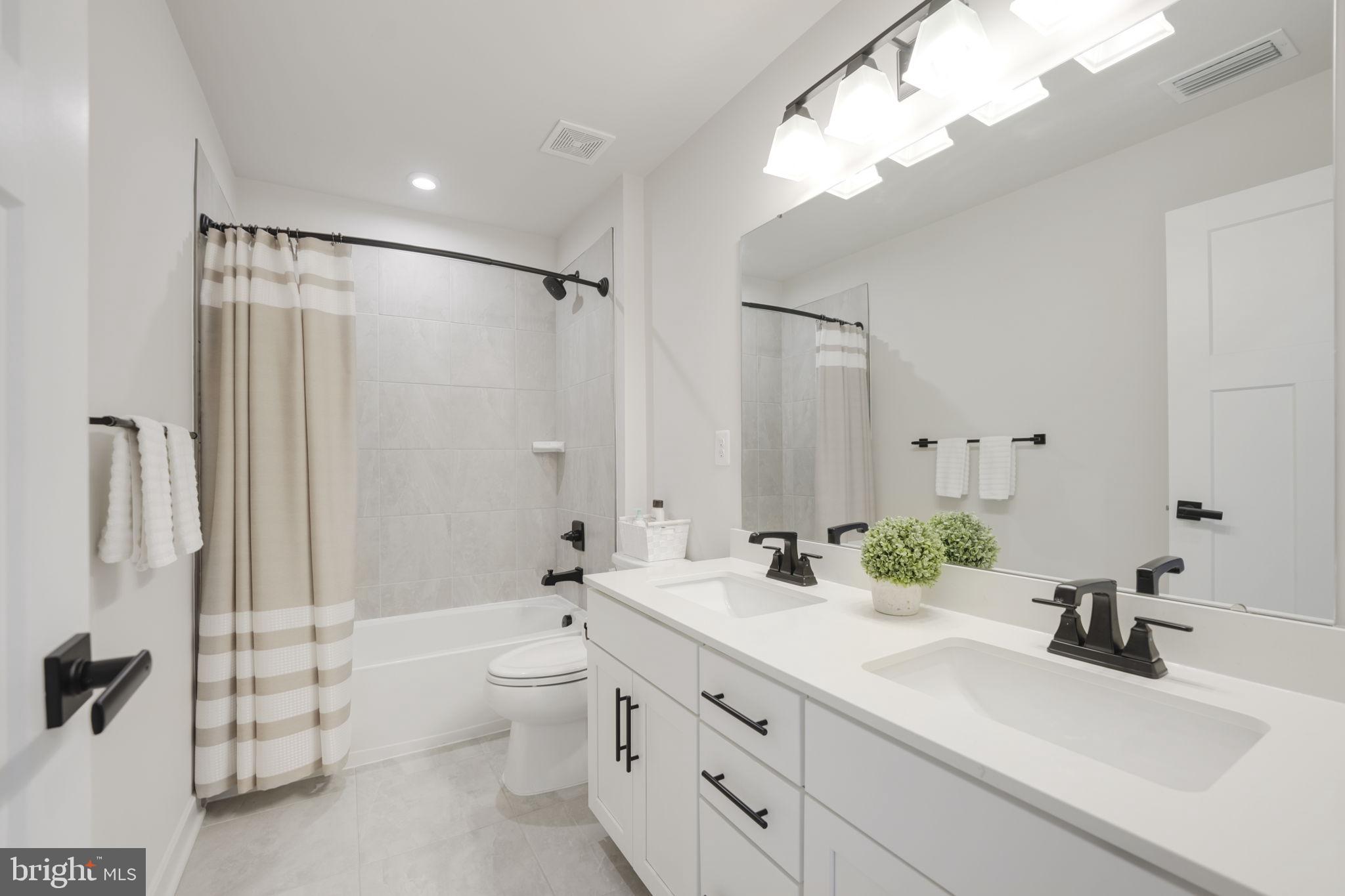 FAWN LAKE - Residential