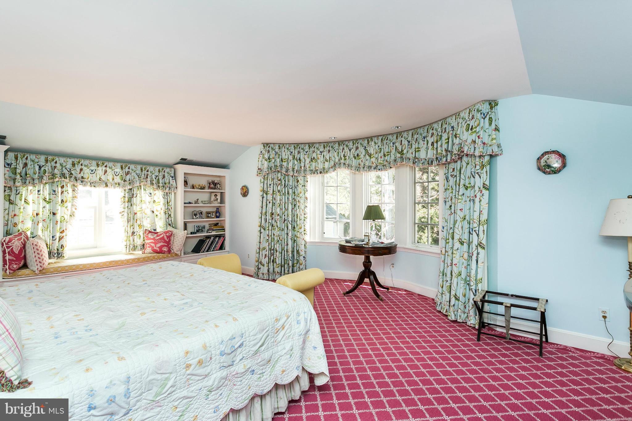 RUXTON - Residential