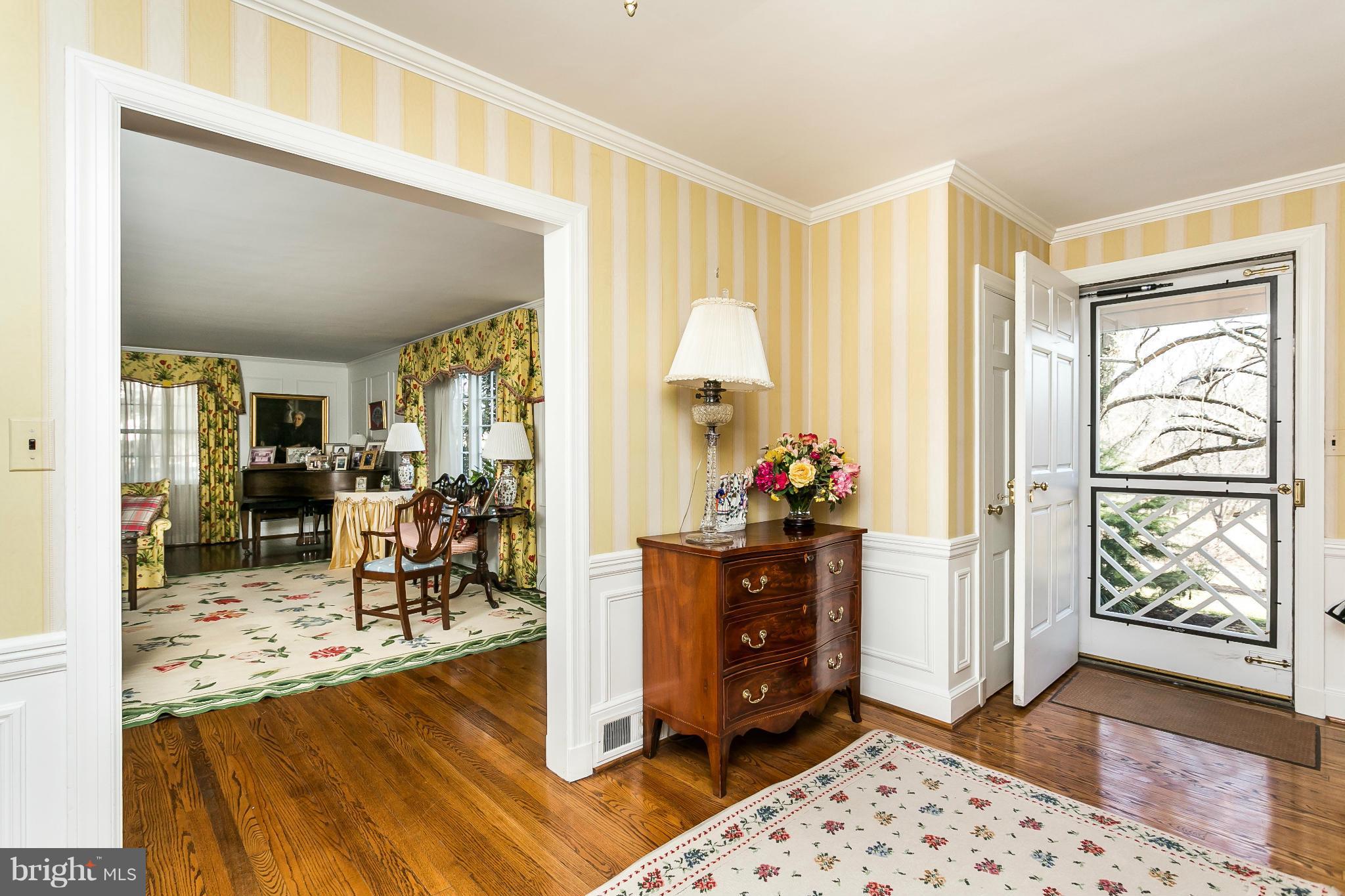 RUXTON - Residential