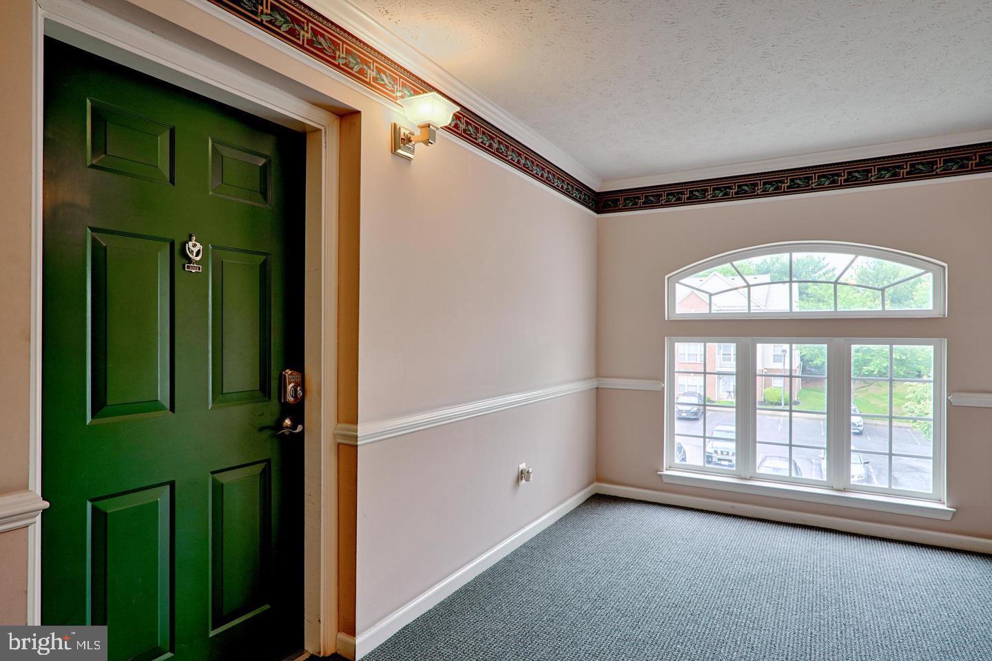 BCKGHM CND@OWGS MS NW TN - Residential Lease