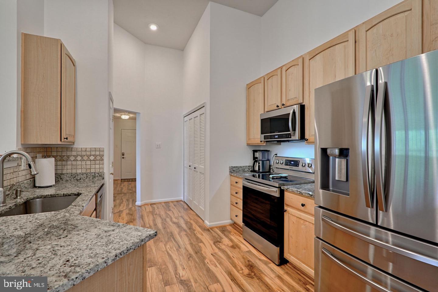 BCKGHM CND@OWGS MS NW TN - Residential Lease