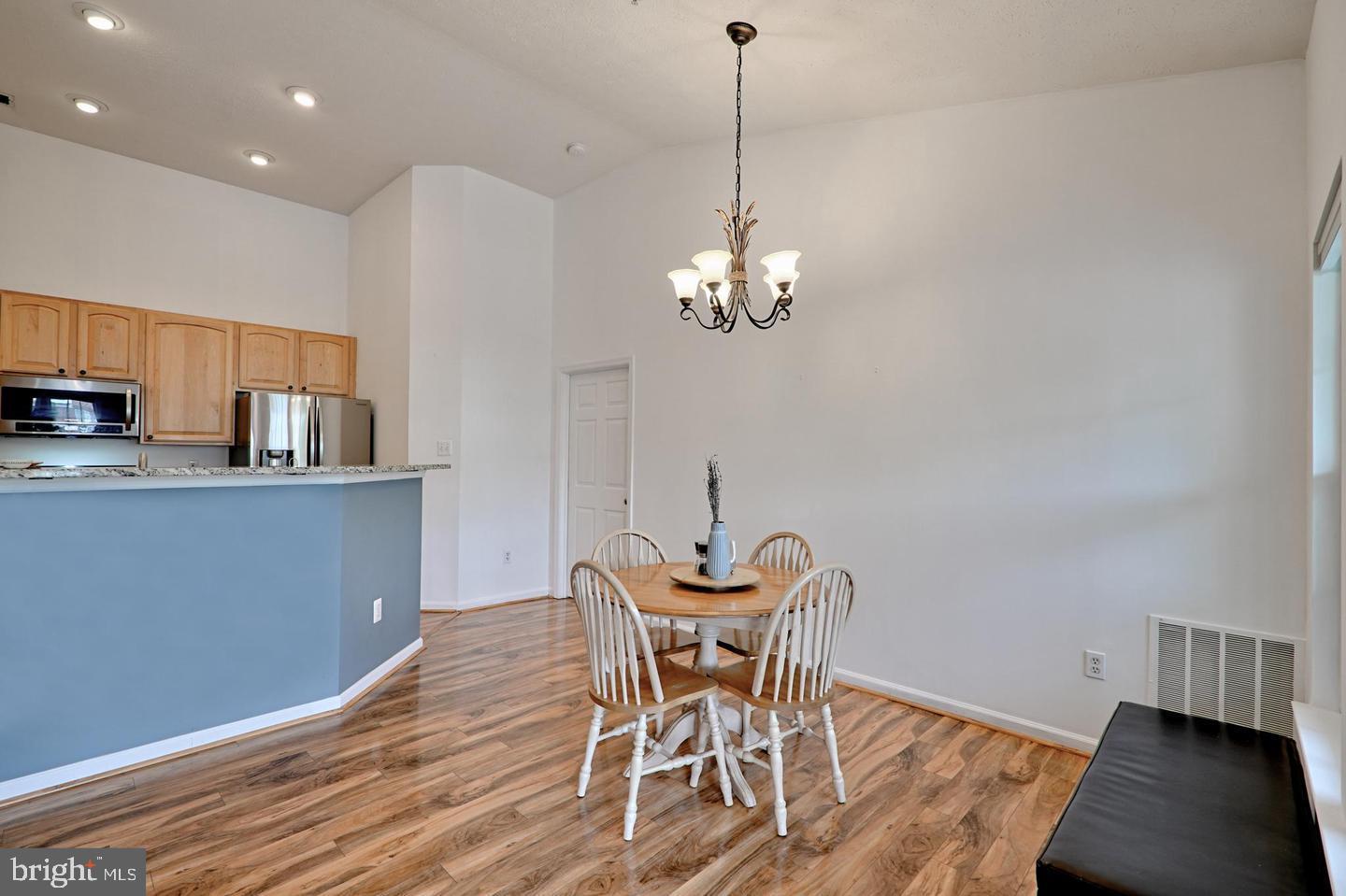 BCKGHM CND@OWGS MS NW TN - Residential Lease