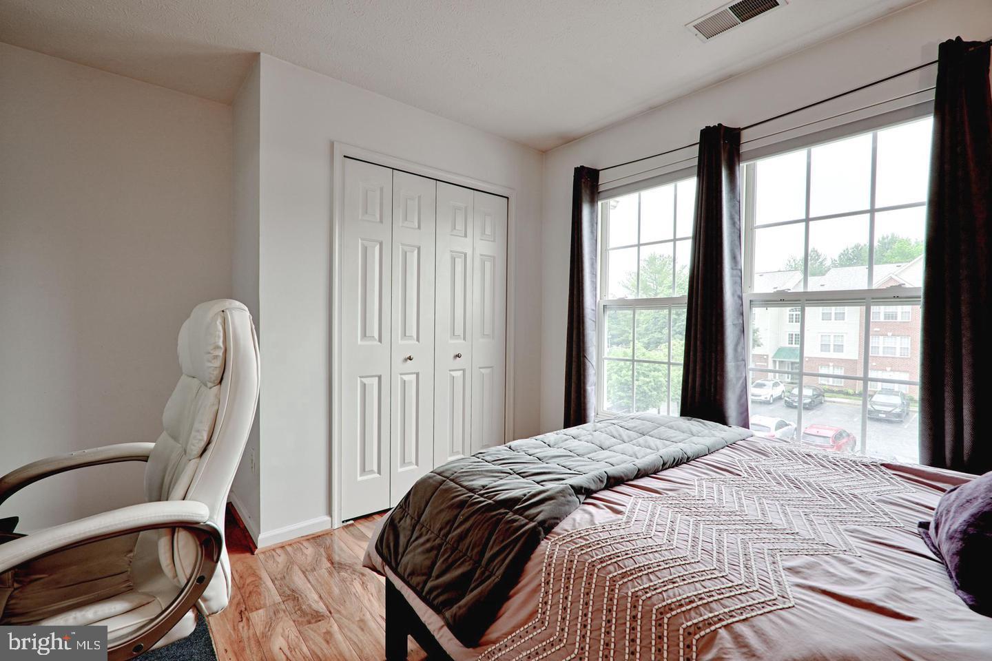 BCKGHM CND@OWGS MS NW TN - Residential Lease