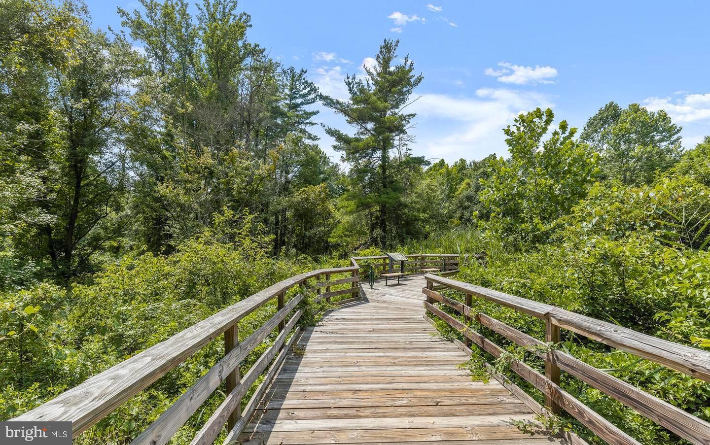 BCKGHM CND@OWGS MS NW TN - Residential Lease