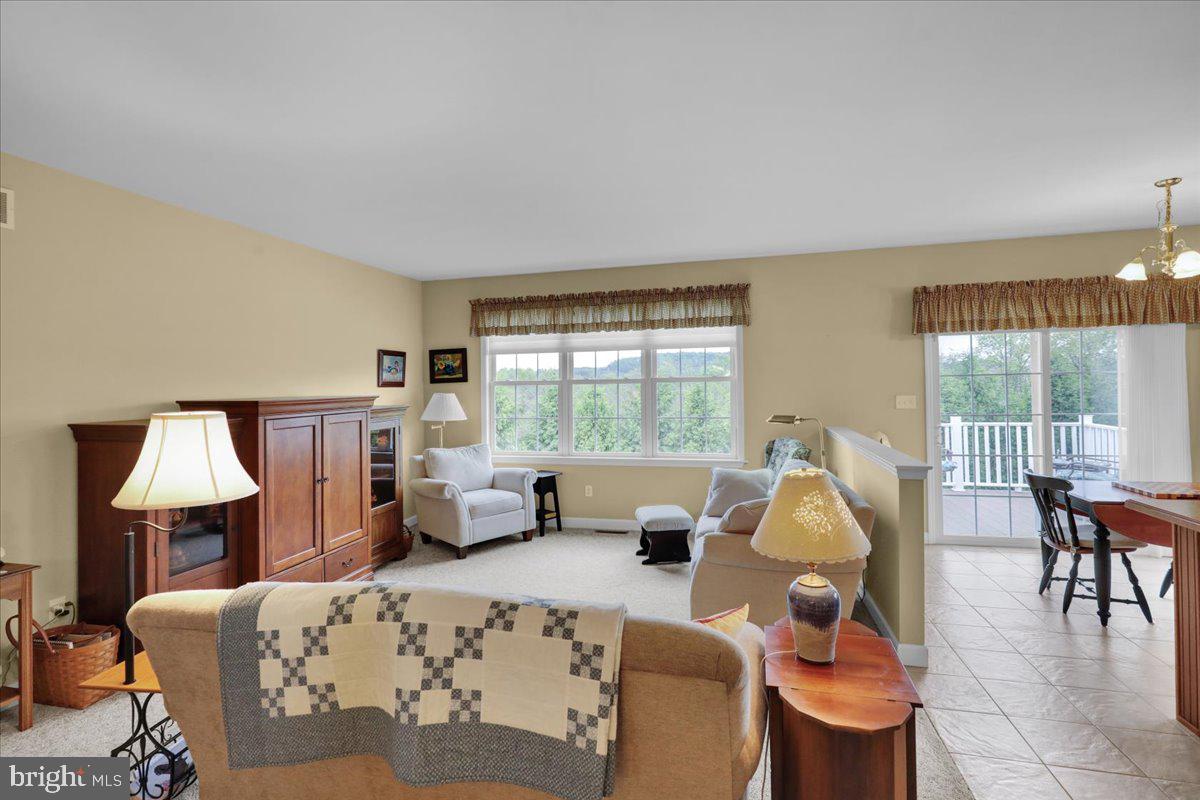 ROSEMONT - Residential