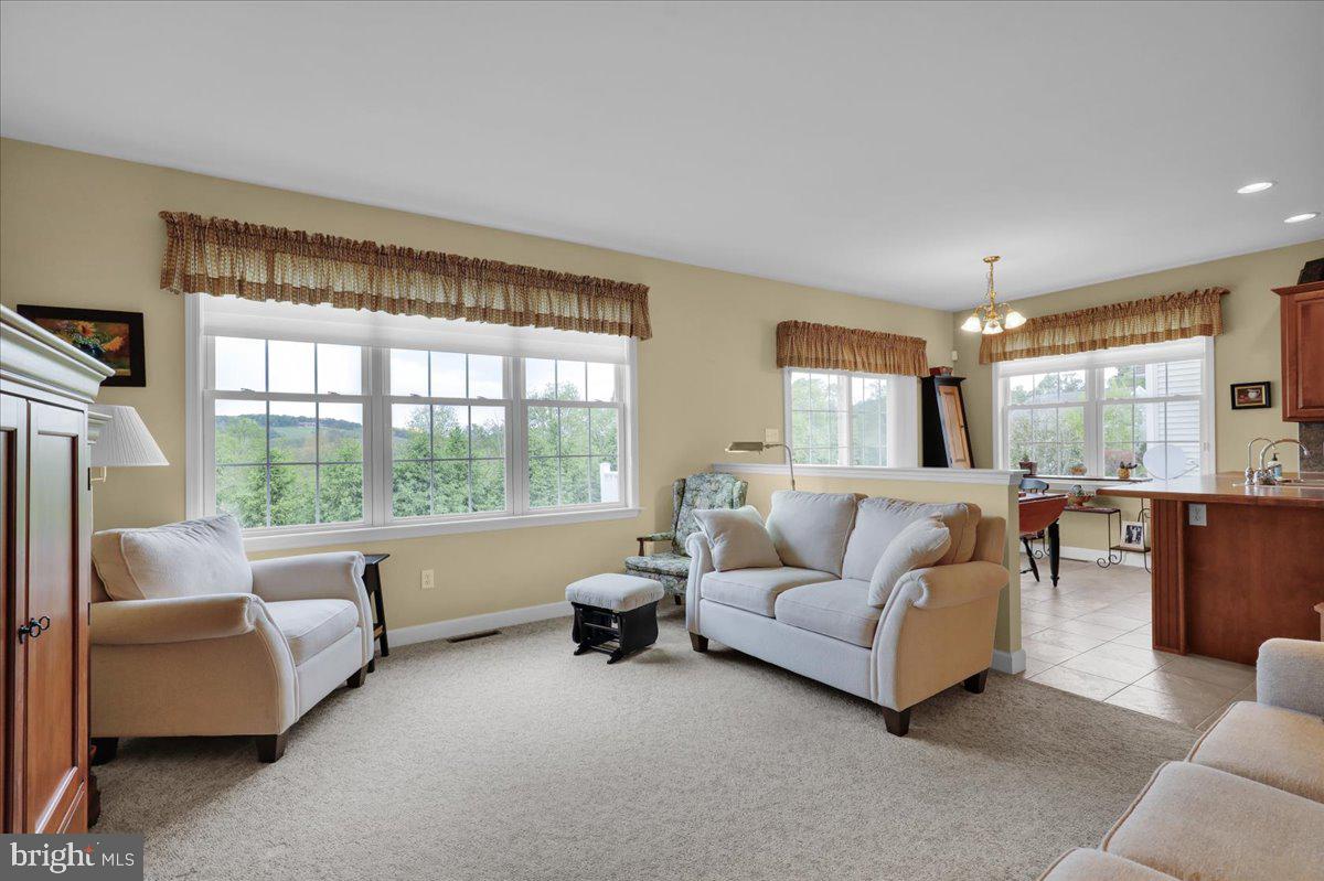 ROSEMONT - Residential