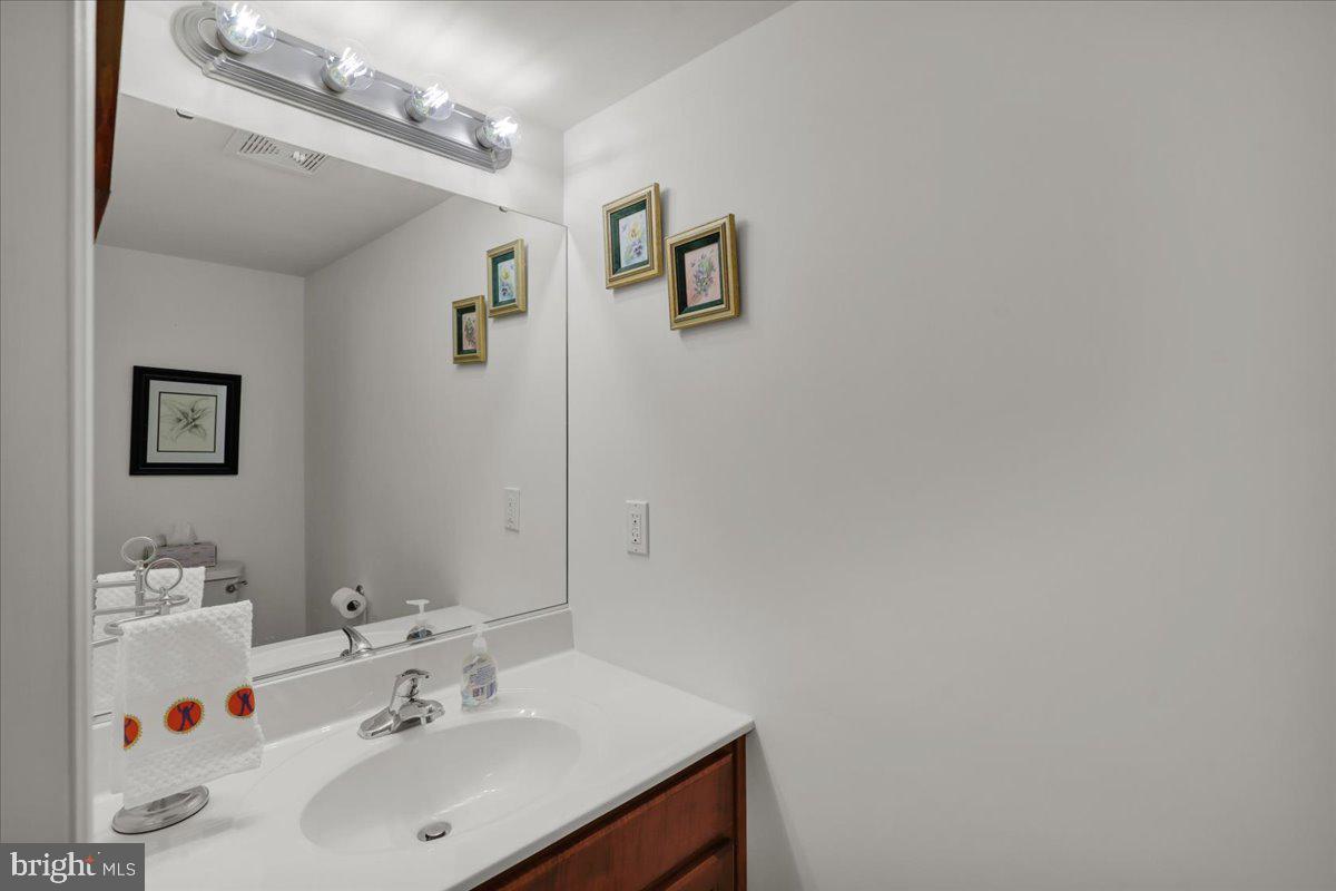 ROSEMONT - Residential