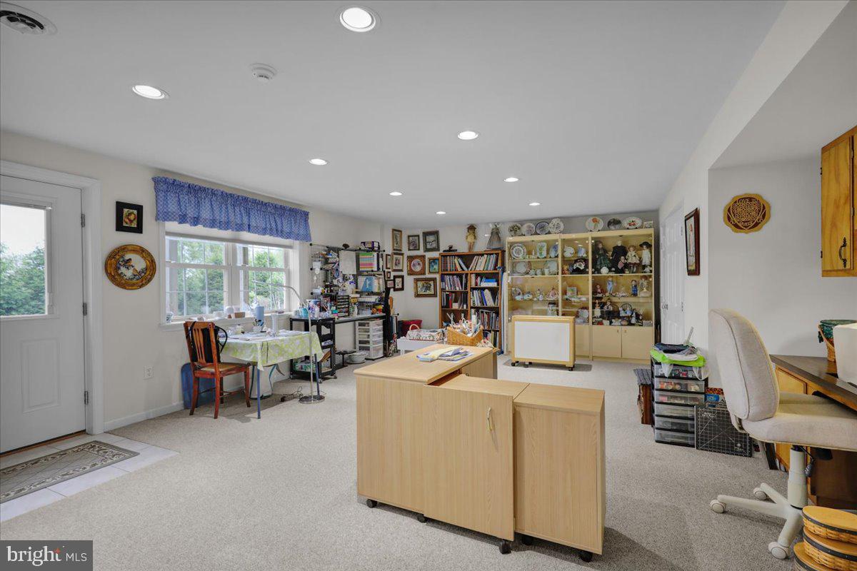 ROSEMONT - Residential
