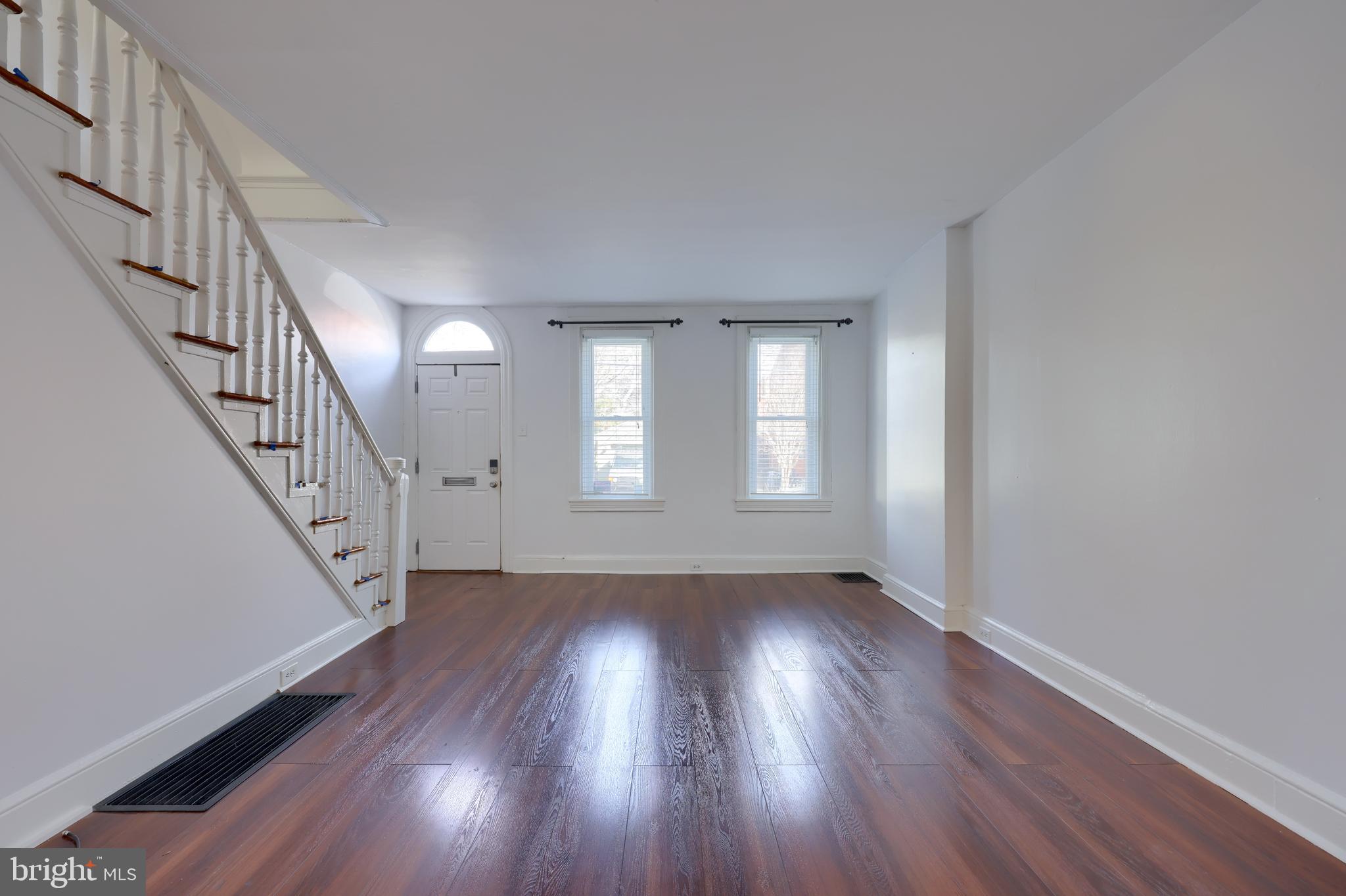 CHESTNUT HILL - Residential Lease