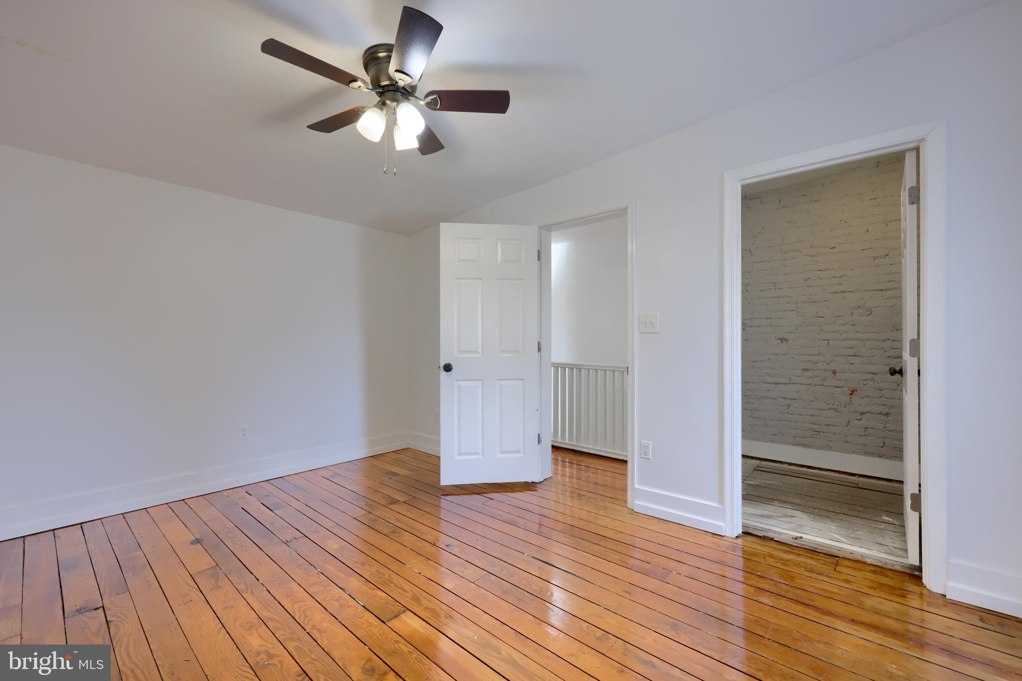 CHESTNUT HILL - Residential Lease