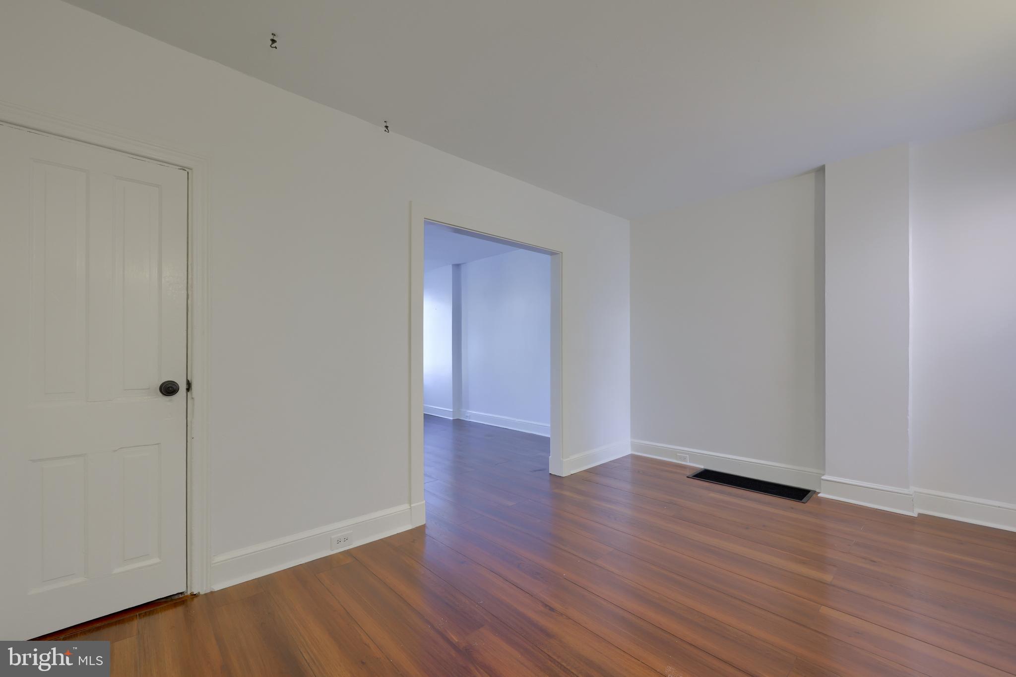 CHESTNUT HILL - Residential Lease