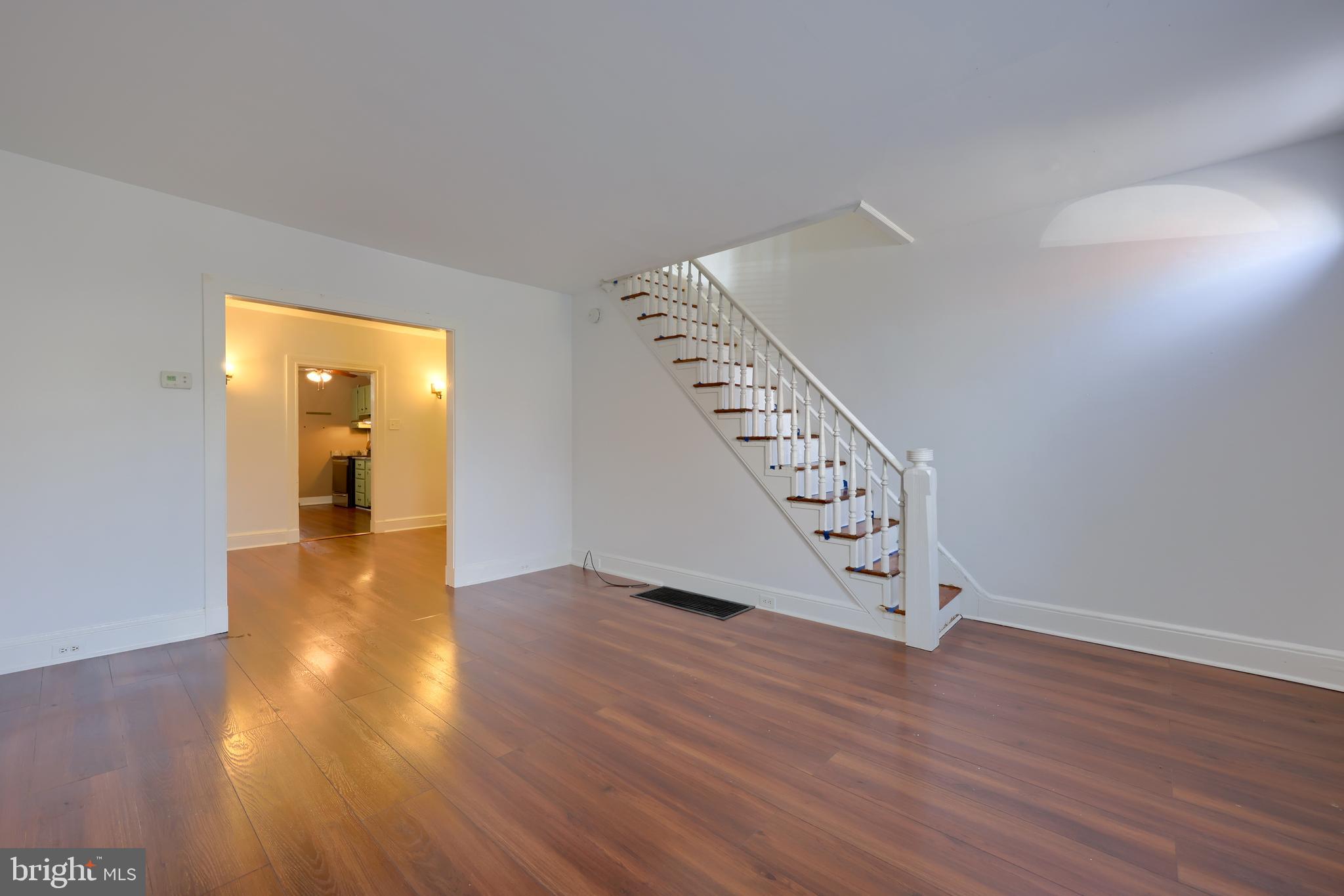 CHESTNUT HILL - Residential Lease