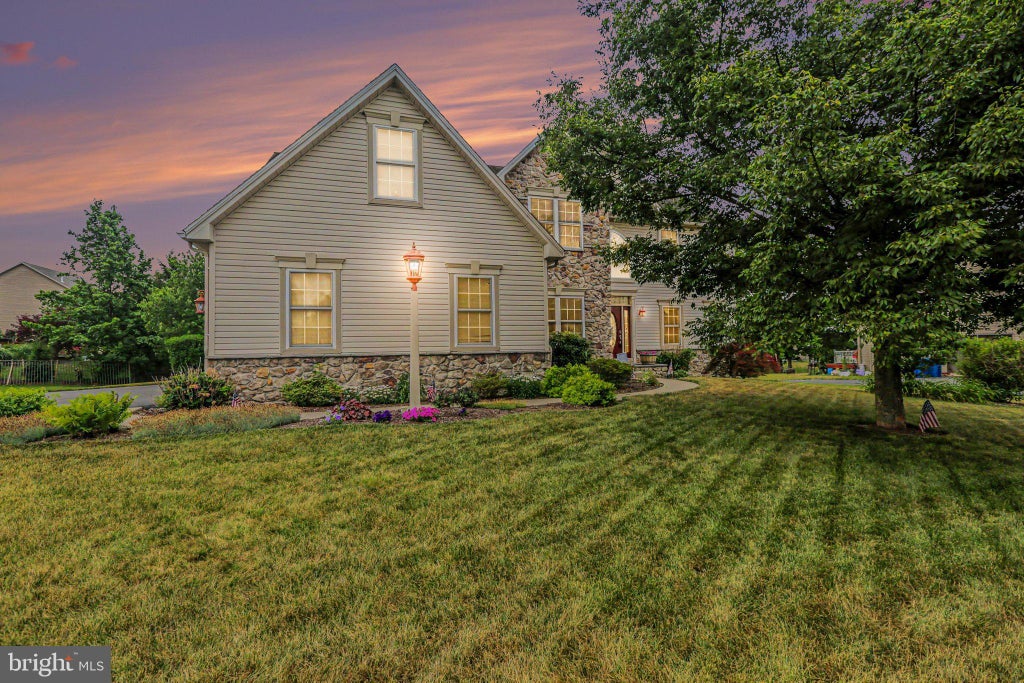 Photo of 7329 Cobble Stone Drive, HARRISBURG, PA 17112 (MLS # PADA2061208)
