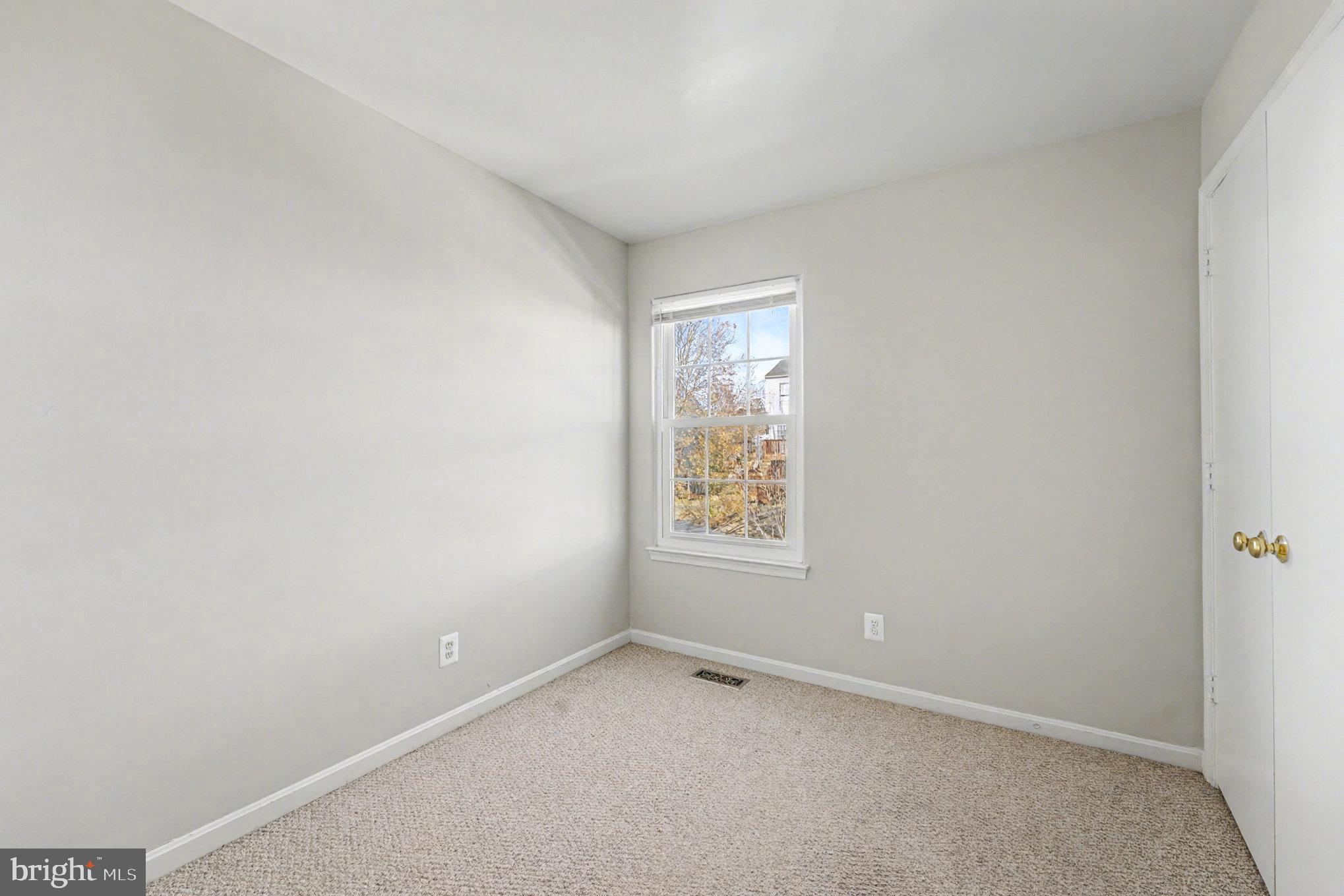 GERMANNA POINT - Residential Lease