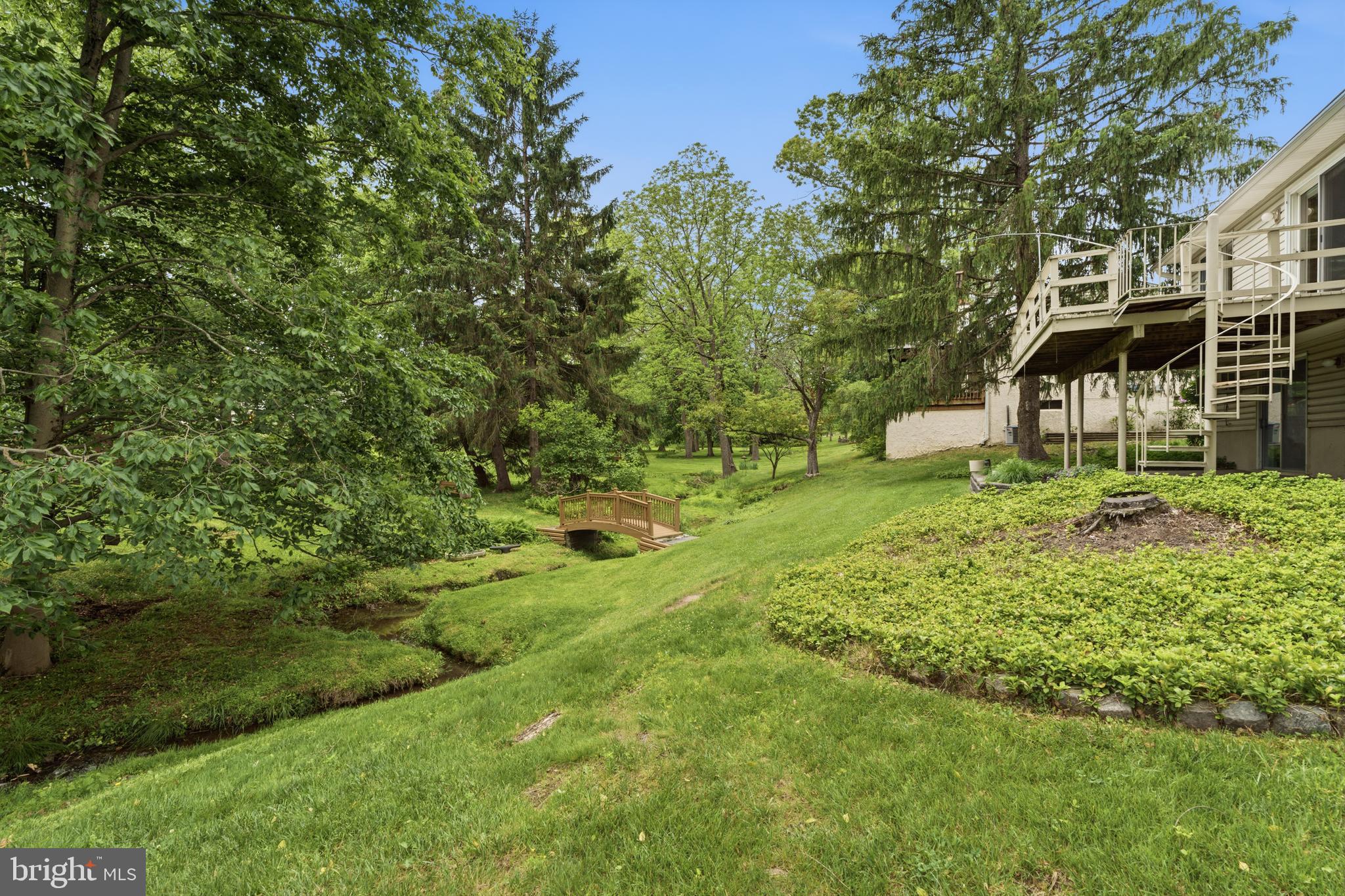 GRAVEL HILL FARM - Residential