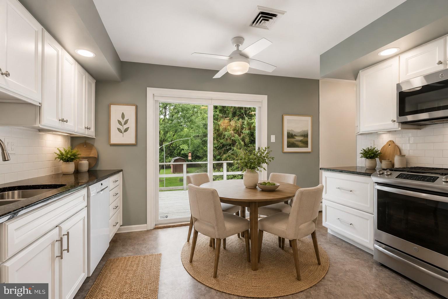 GRAVEL HILL FARM - Residential