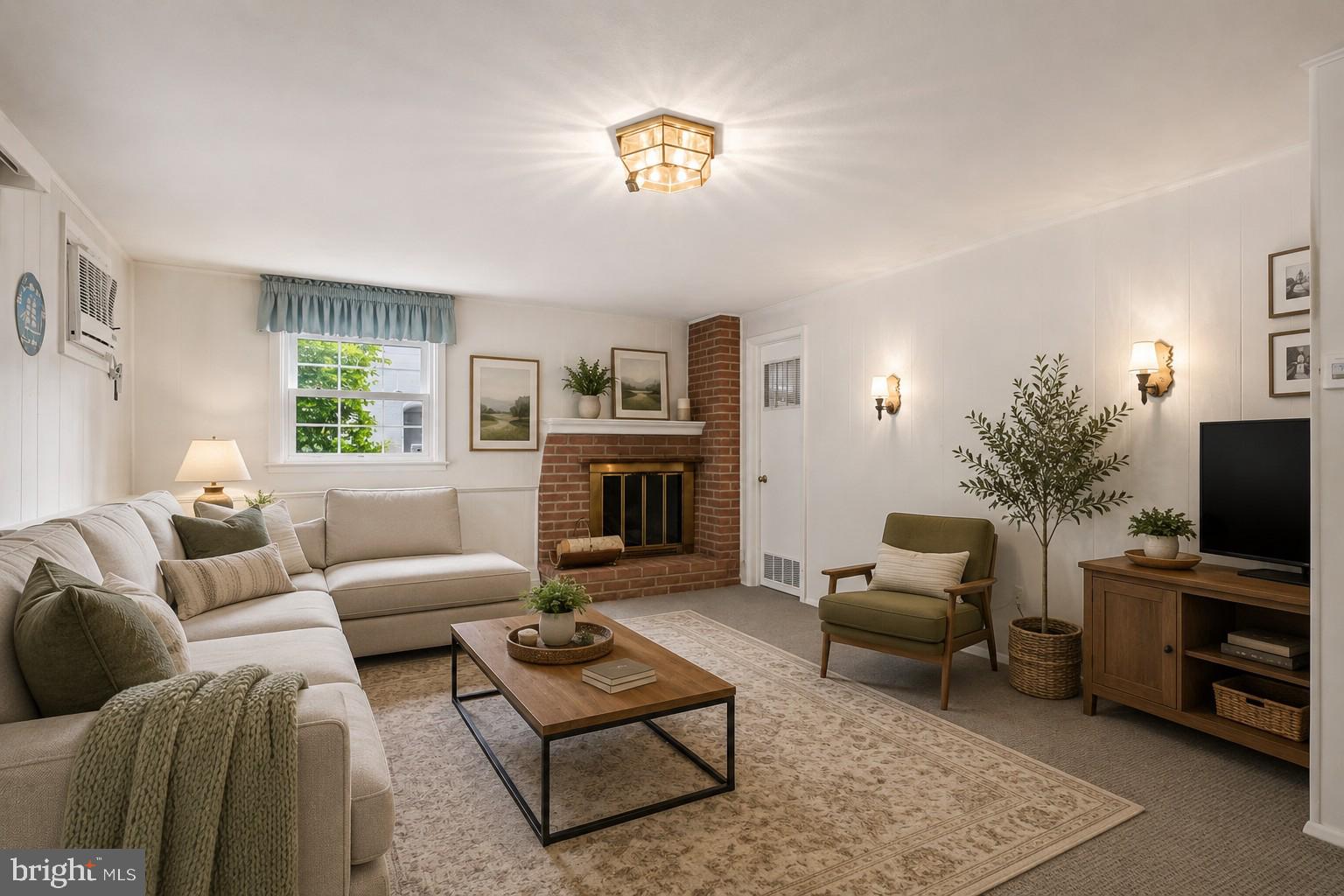 GRAVEL HILL FARM - Residential