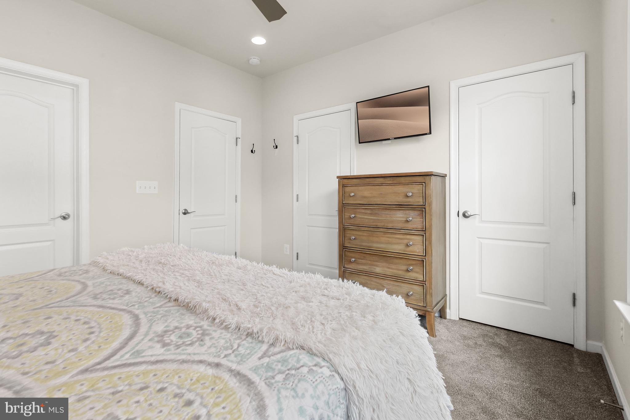 TANYARD COVE NORTH - Residential