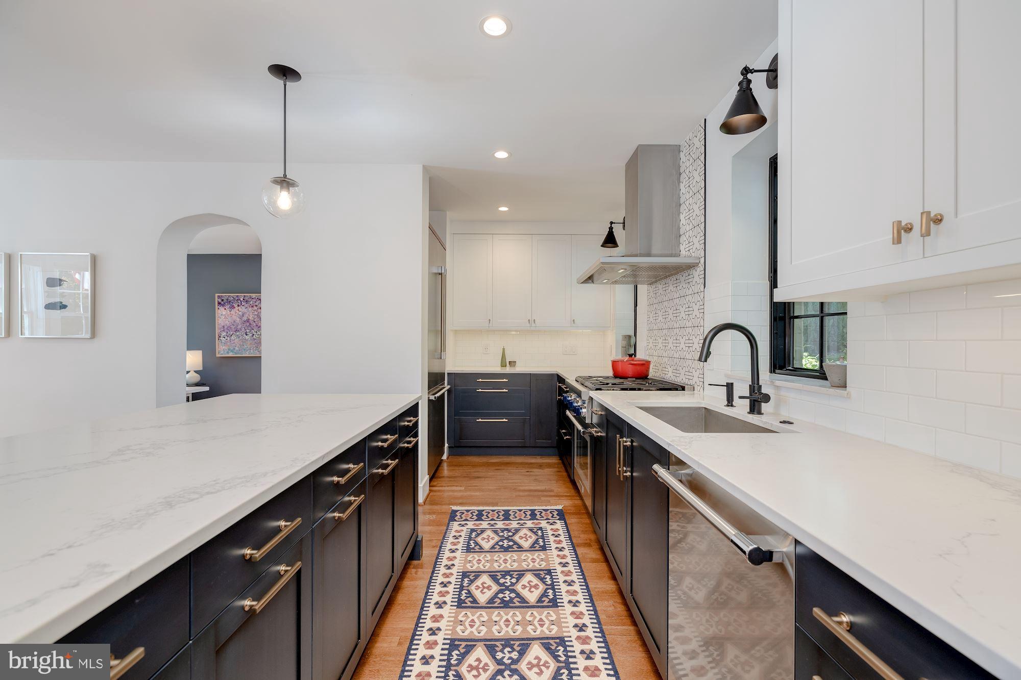 CHEVY CHASE - Residential