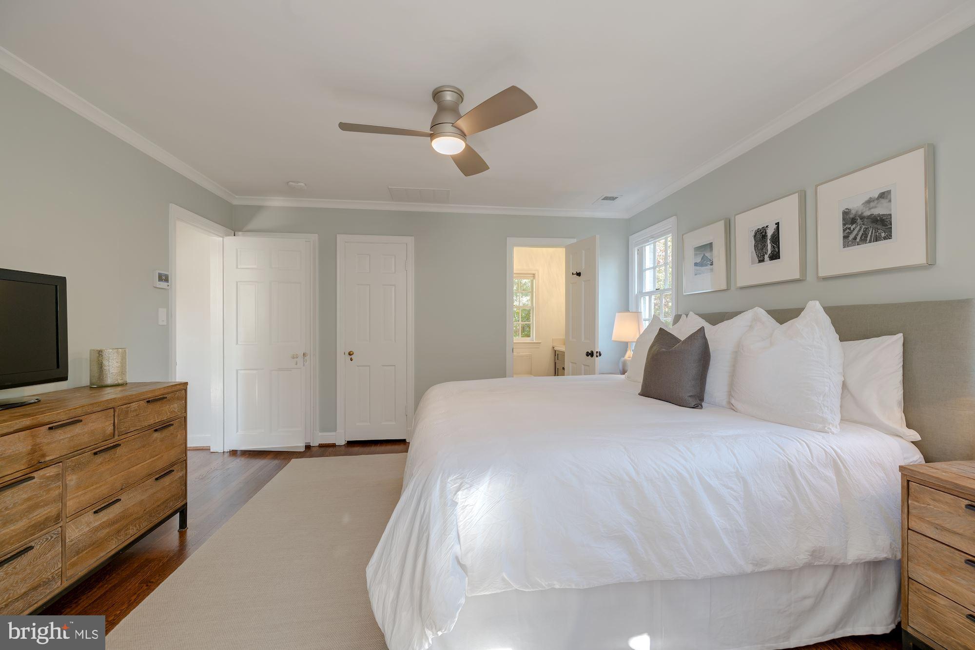 CHEVY CHASE - Residential