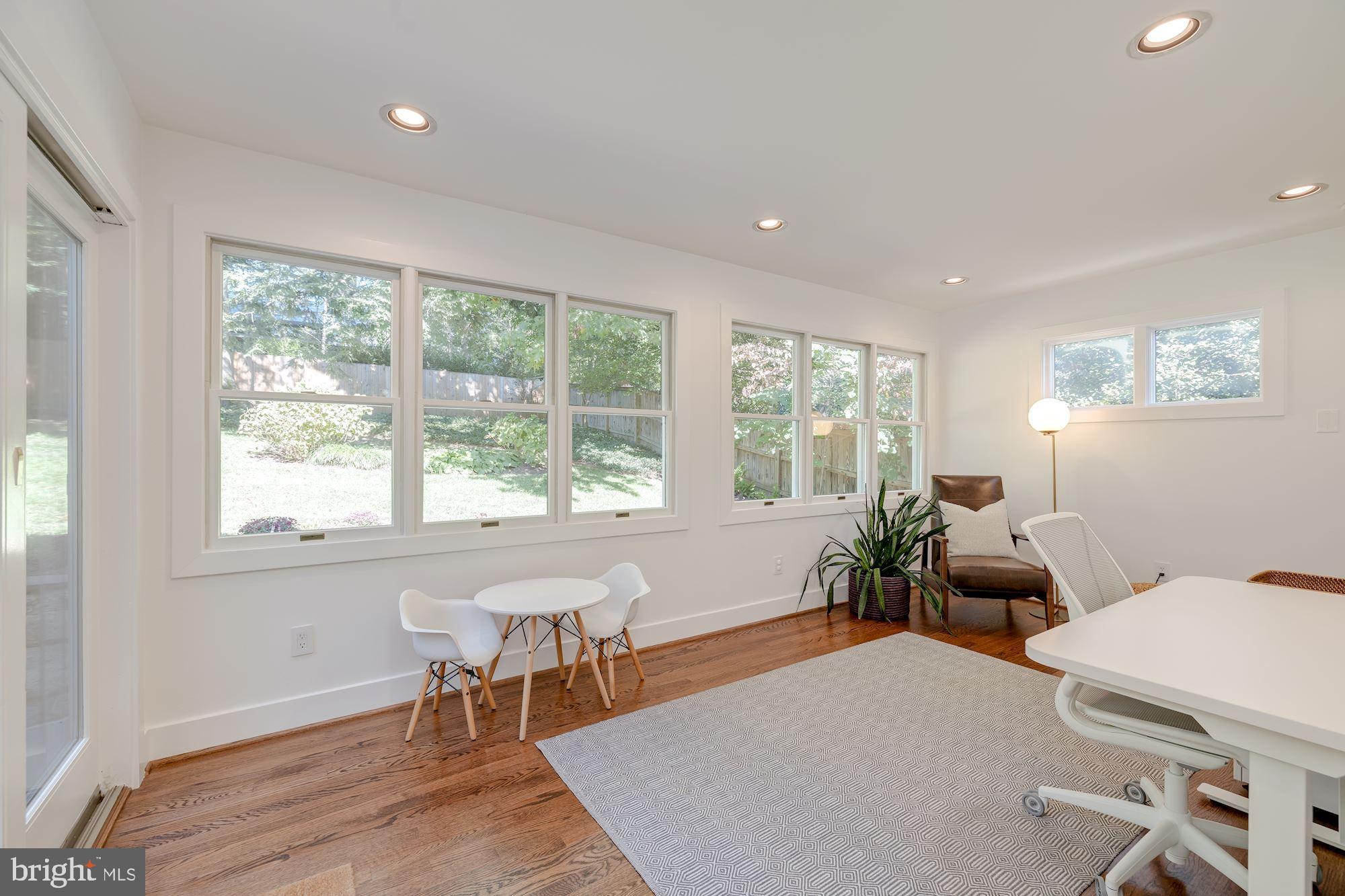 CHEVY CHASE - Residential