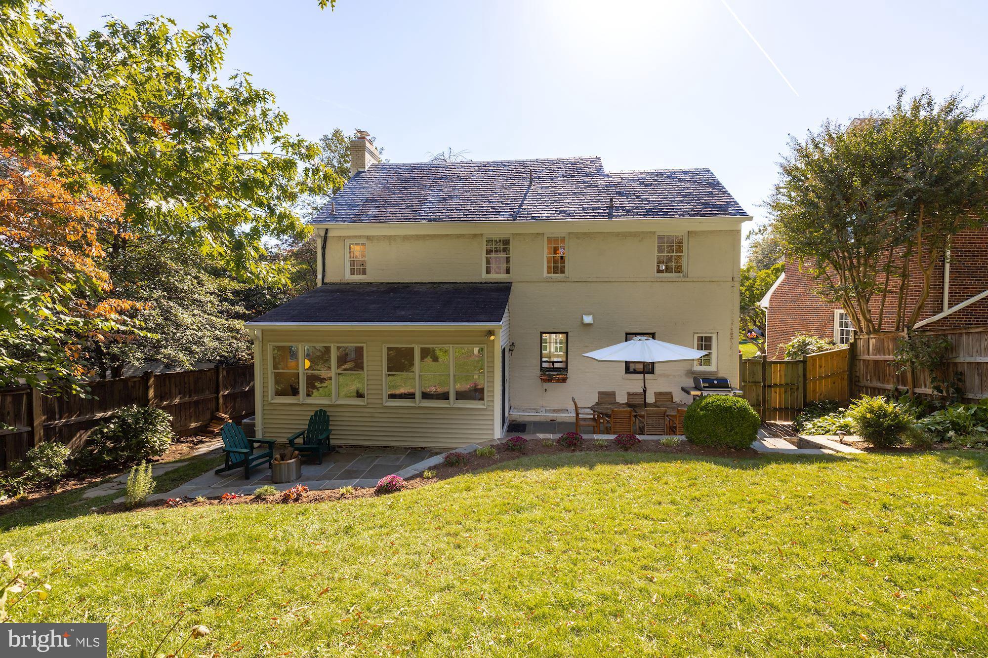 CHEVY CHASE - Residential