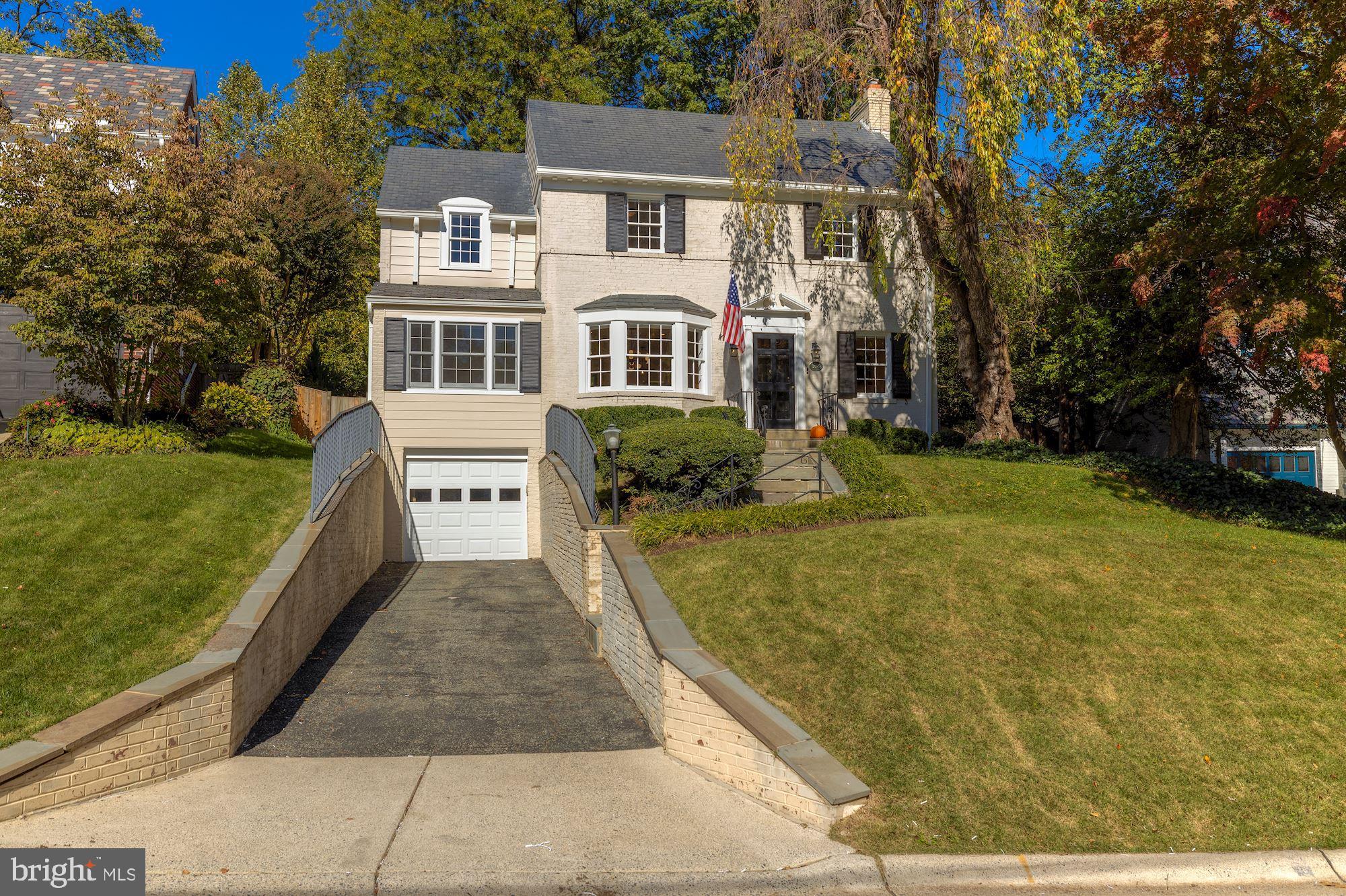 CHEVY CHASE - Residential