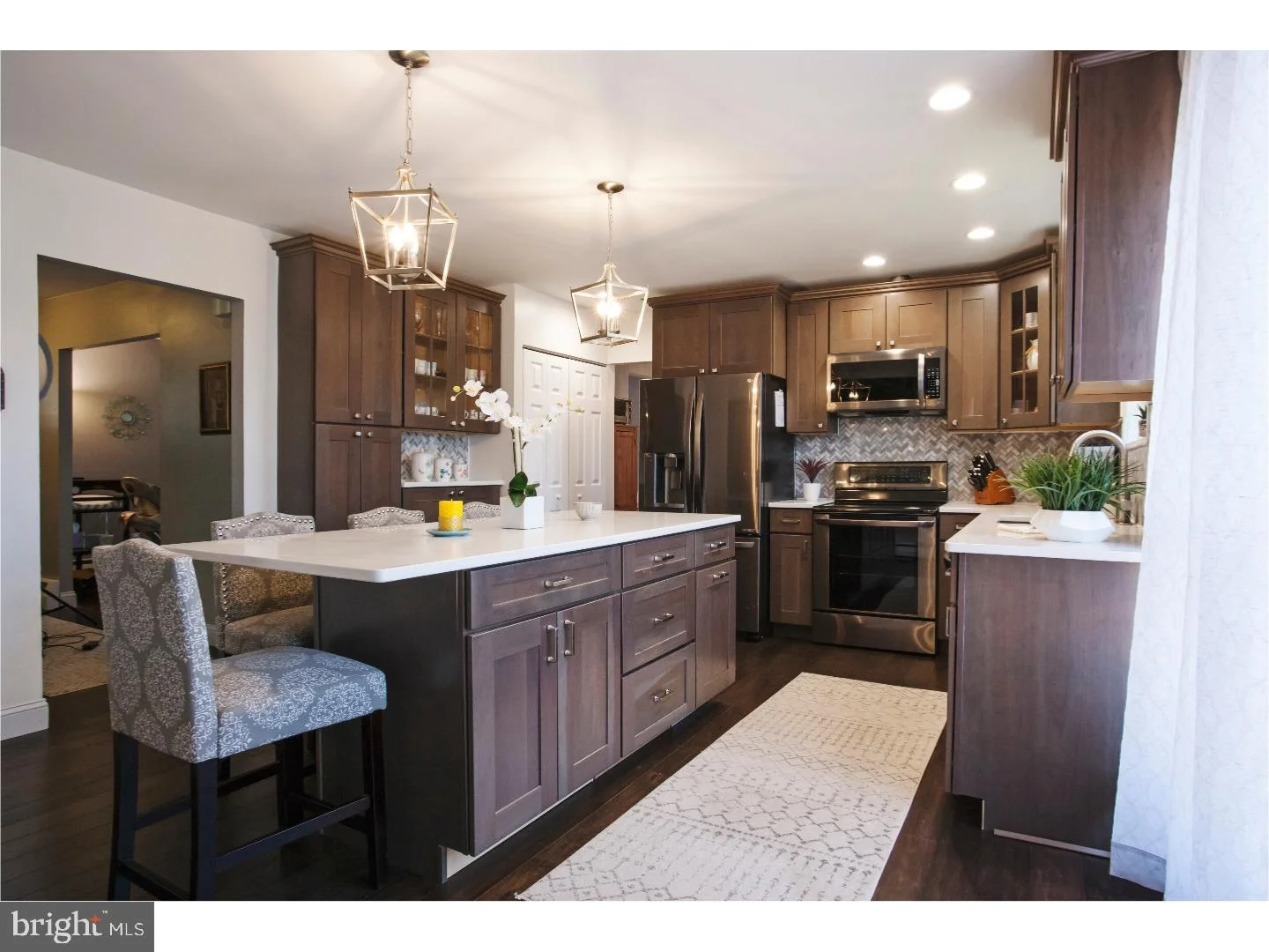 586 Saratoga Road, King Of Prussia, PA 19406