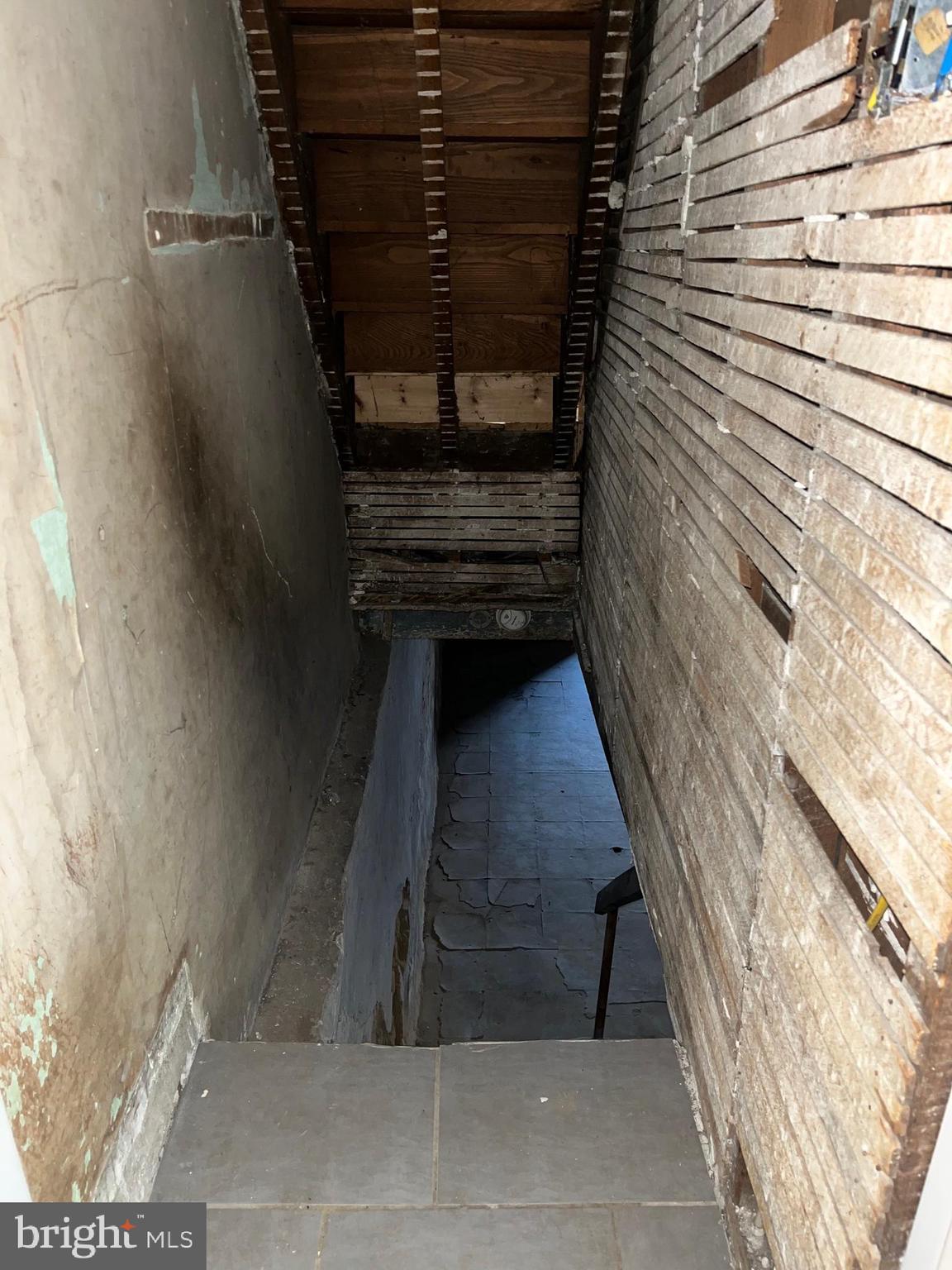 ALLEGHENY WEST - Residential