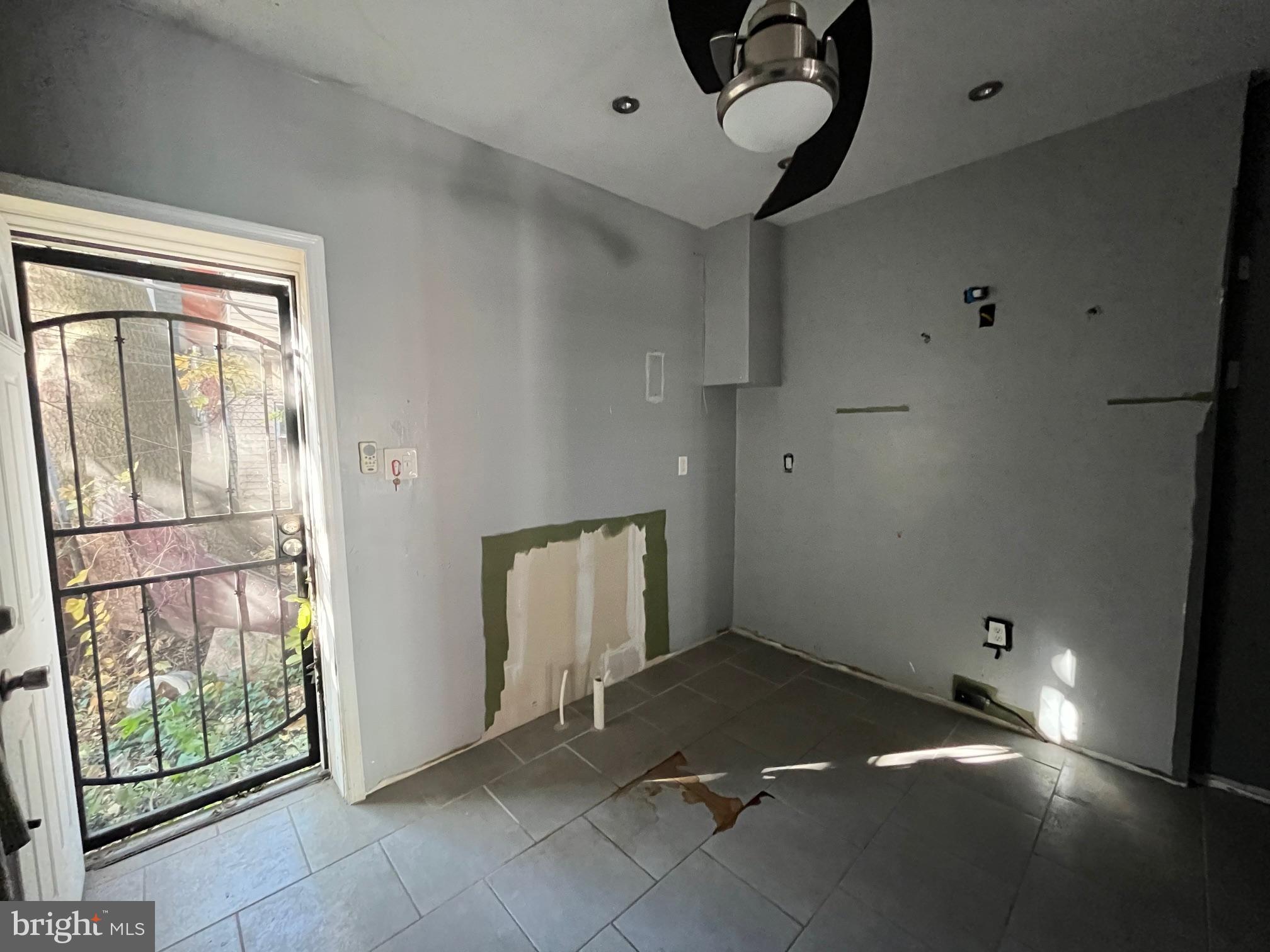 ALLEGHENY WEST - Residential