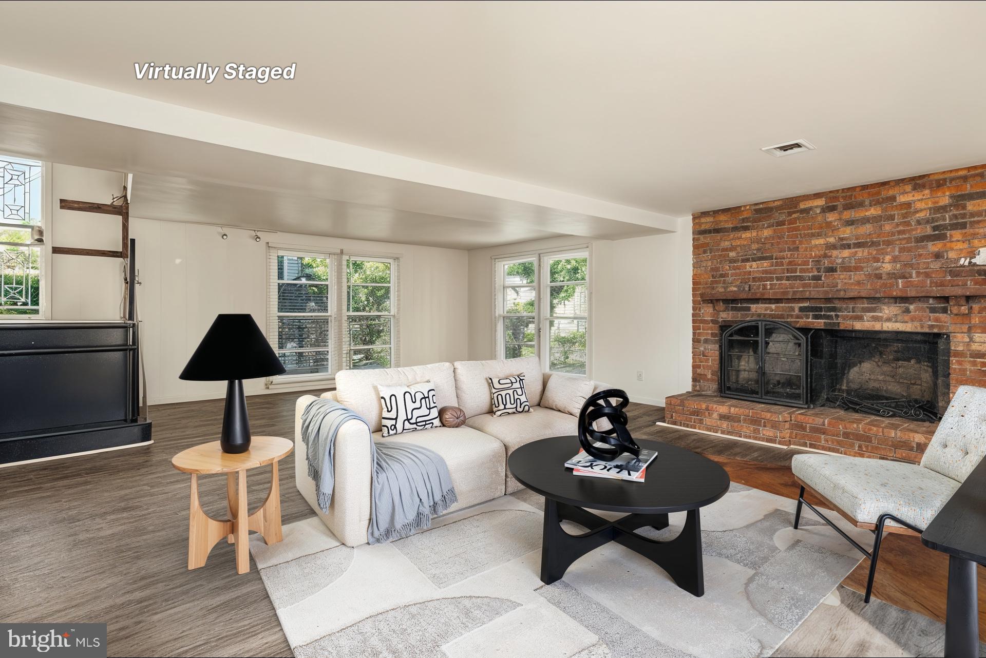 POINTER RIDGE AT COLLINGTON - Residential