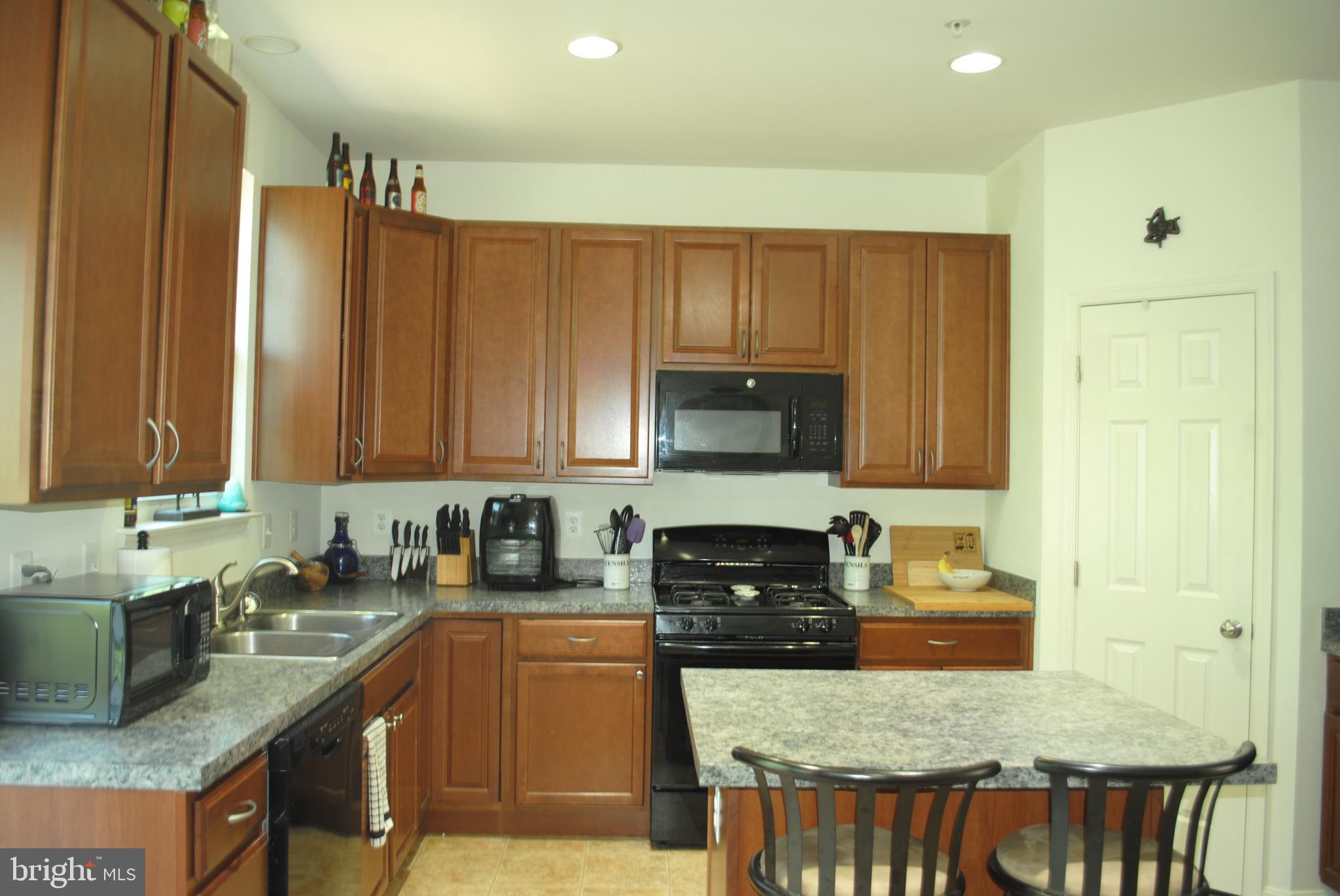 SAINT CLEMENTS WOODS - Residential Lease