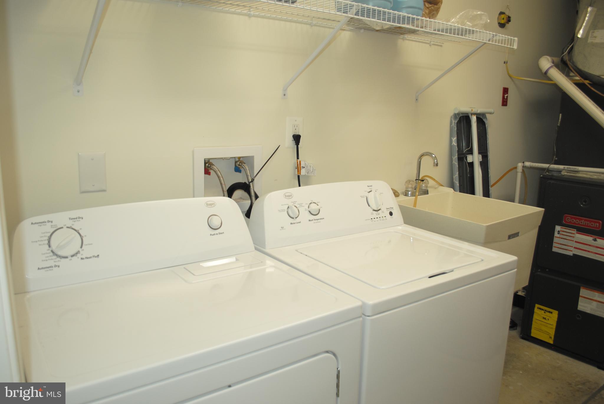 SAINT CLEMENTS WOODS - Residential Lease