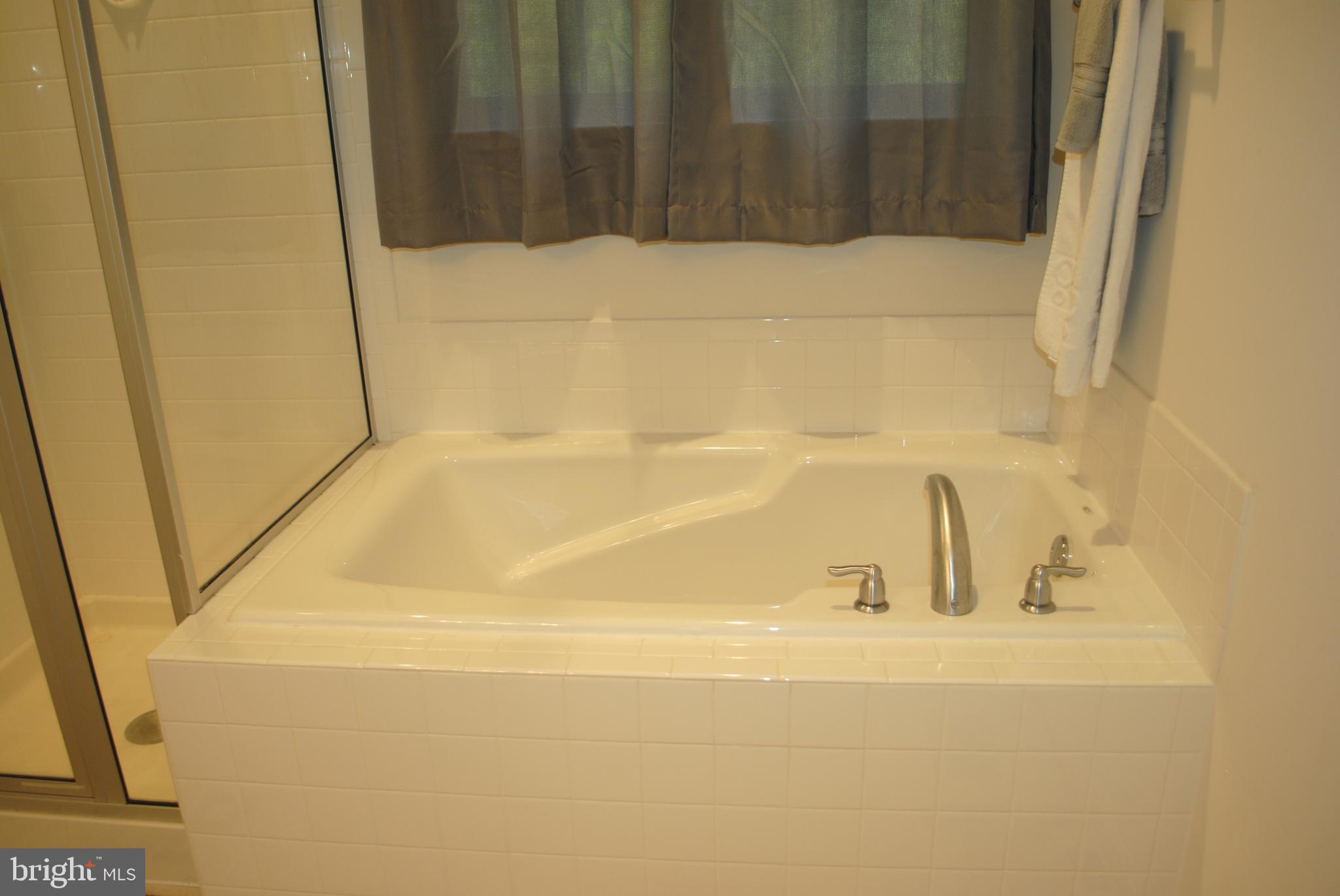 SAINT CLEMENTS WOODS - Residential Lease