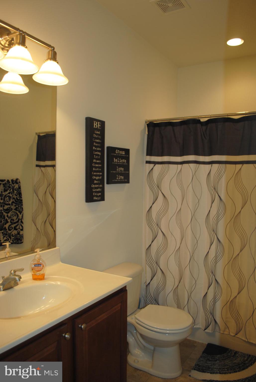 SAINT CLEMENTS WOODS - Residential Lease