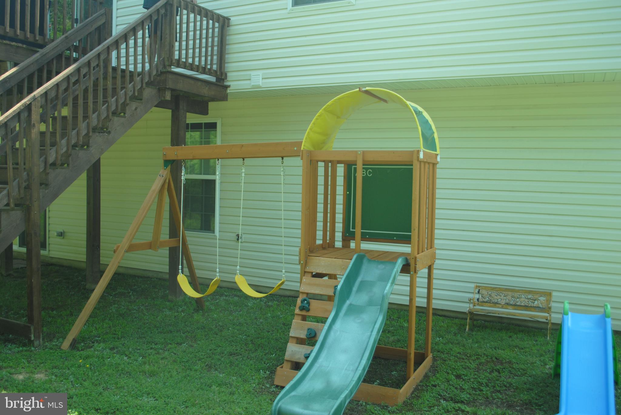 SAINT CLEMENTS WOODS - Residential Lease