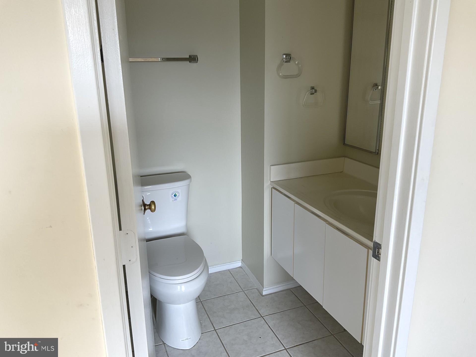 LEISURE WORLD - Residential