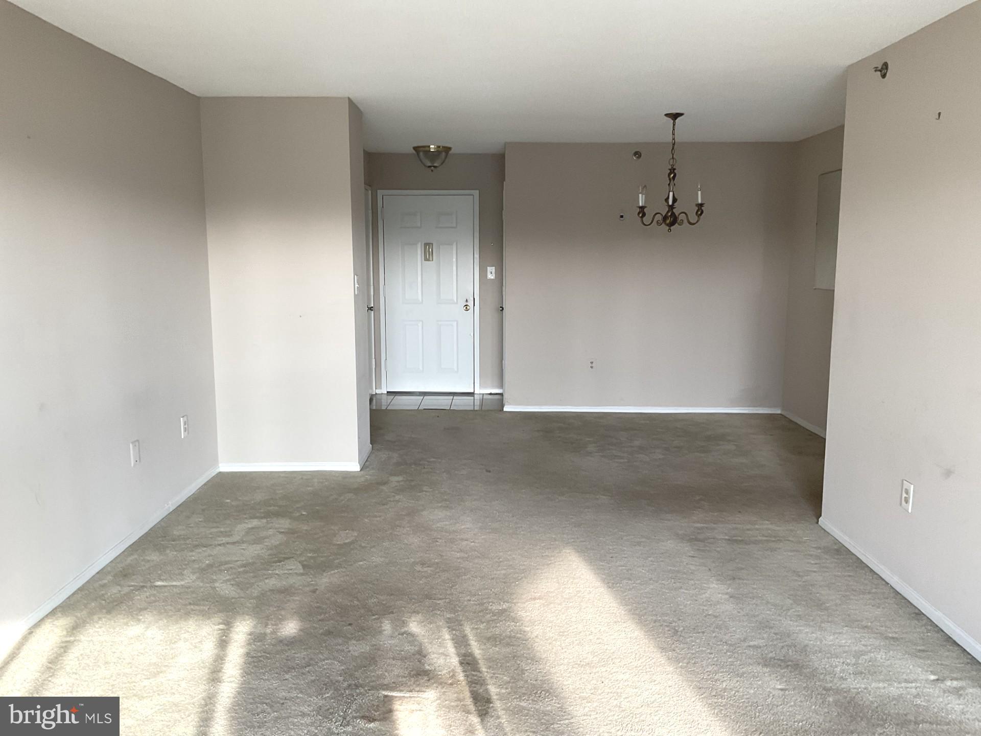 LEISURE WORLD - Residential