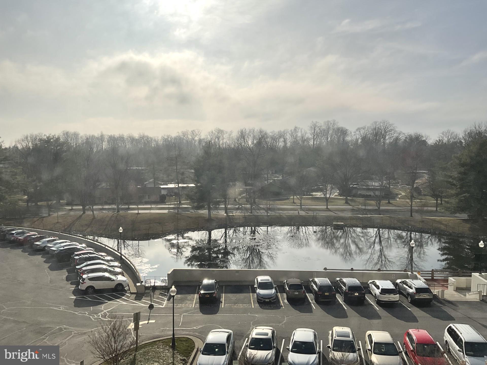 LEISURE WORLD - Residential