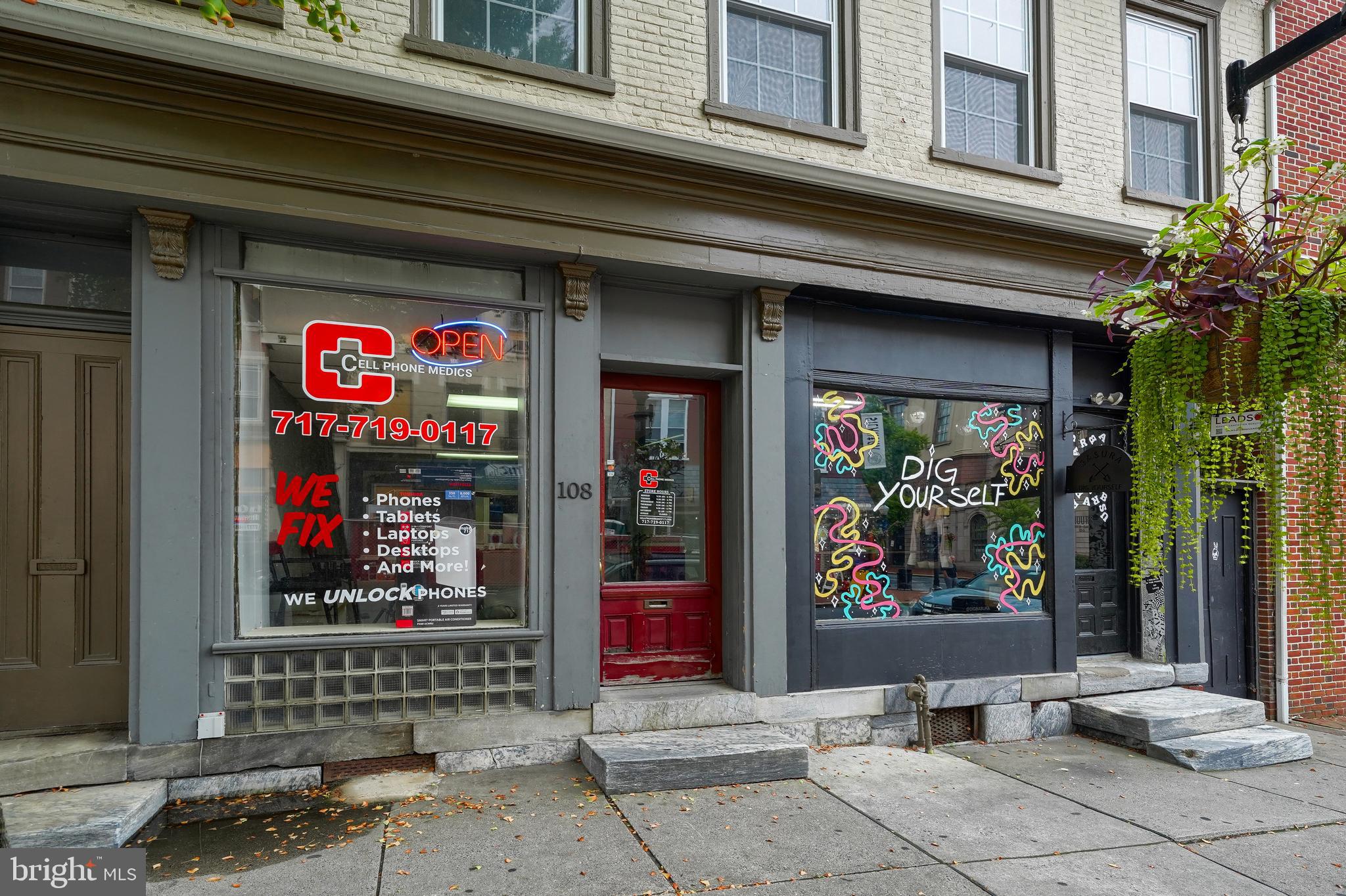 106-108 E KING STREET