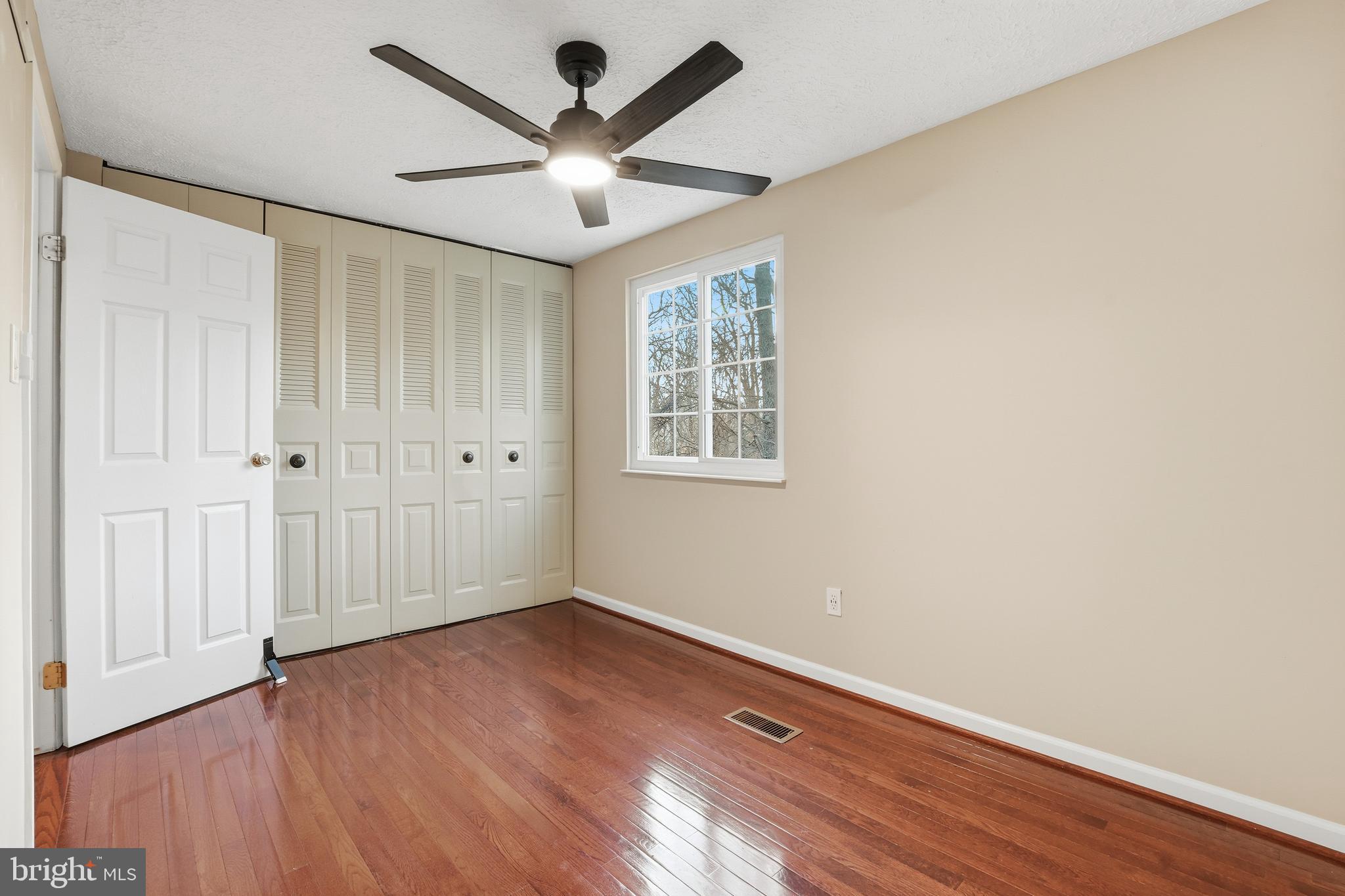 GUNNERS LAKE VILLAGE - Residential