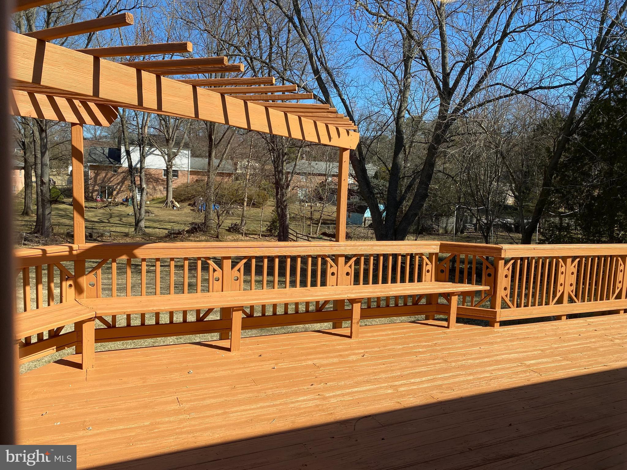 WILLIAMSBURG VILLAGE - Residential